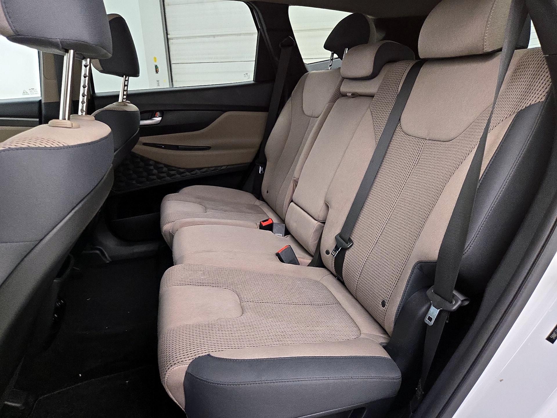 Thumbnail: 2019 Hyundai Santa Fe - 19