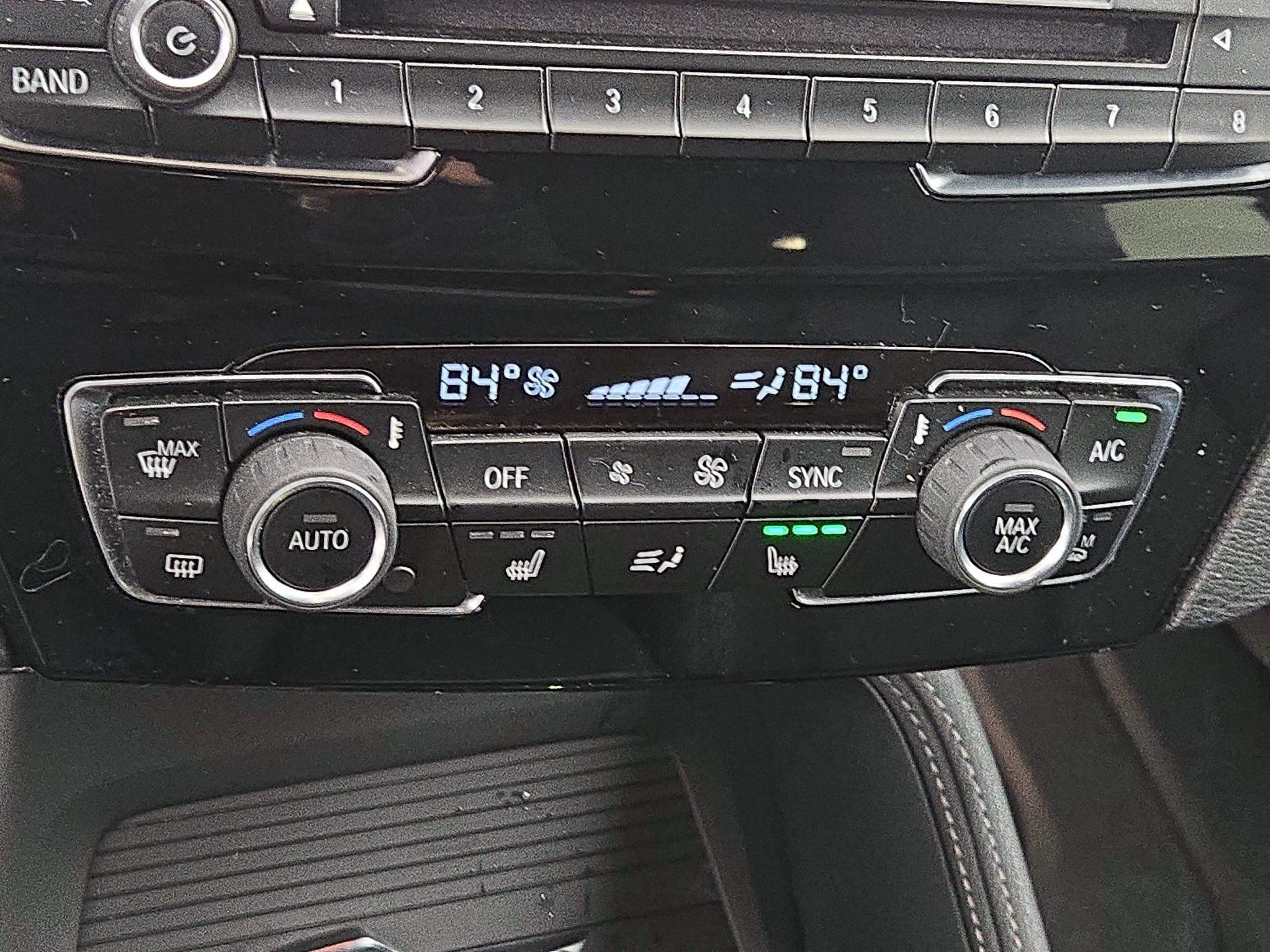 Thumbnail: 2018 BMW X1 - 17