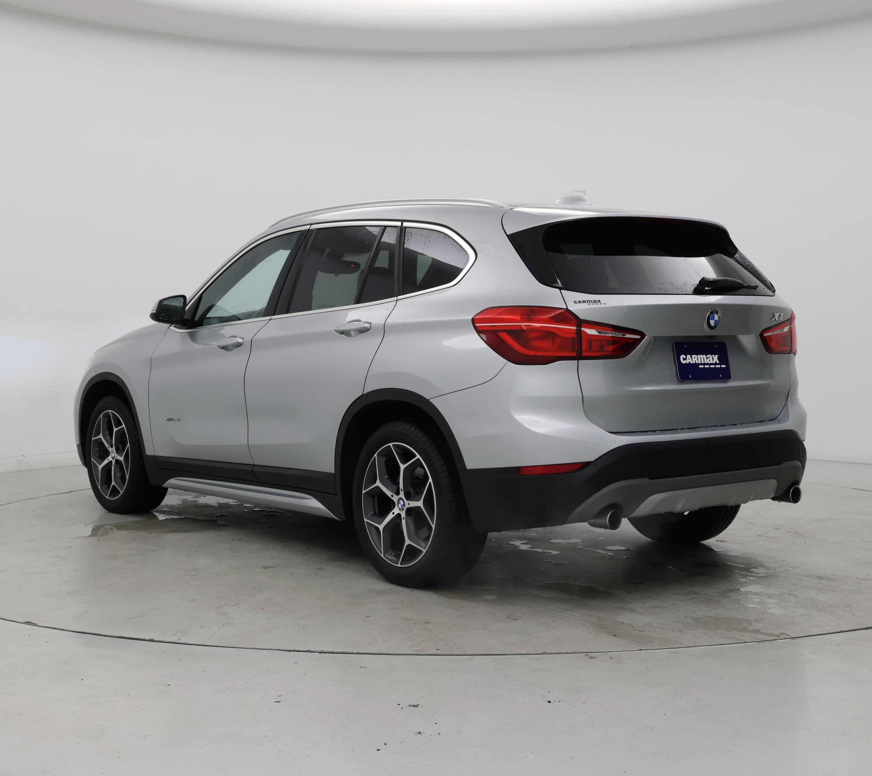 Thumbnail: 2018 BMW X1 - 2