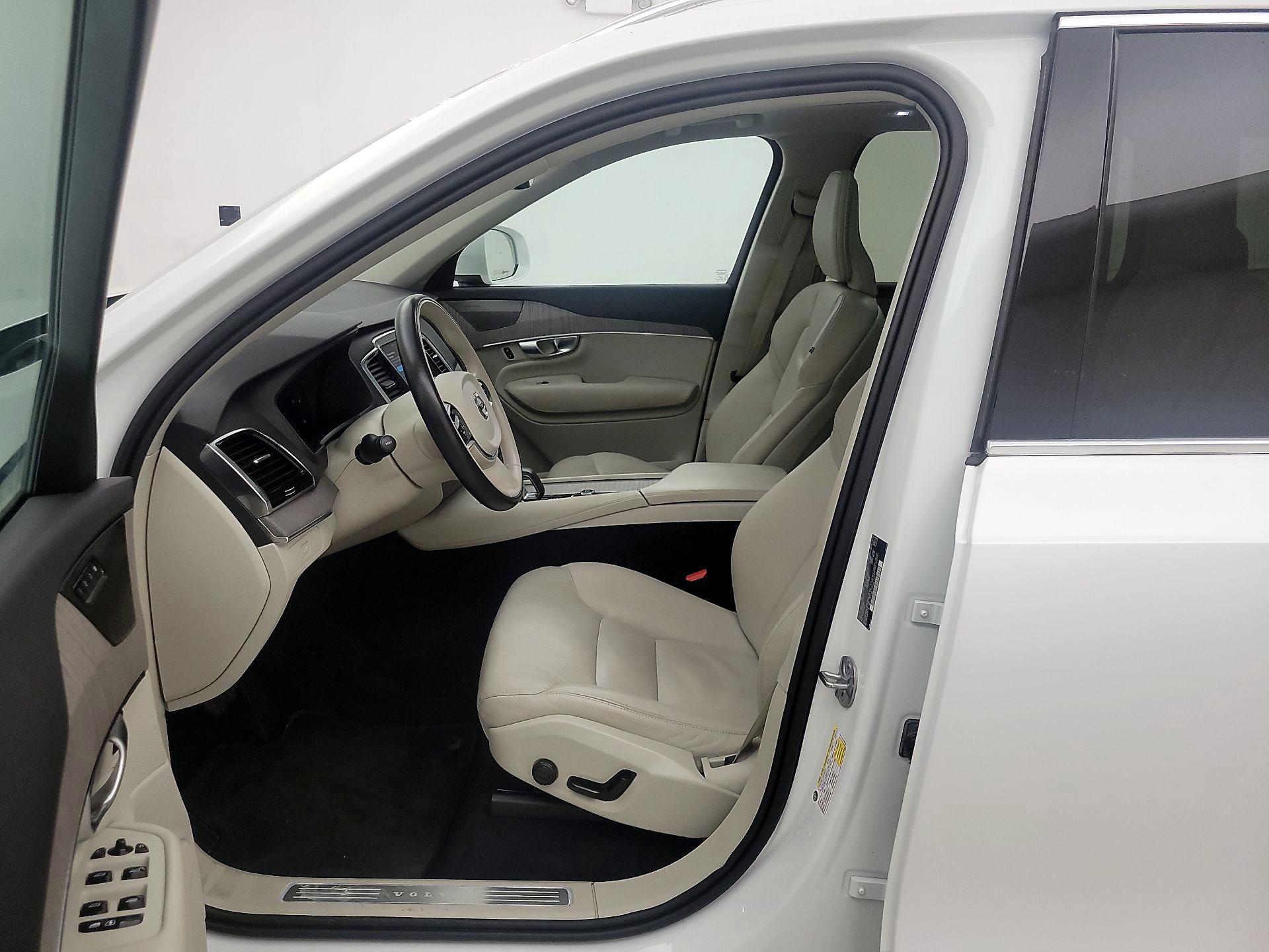 Thumbnail: 2024 Volvo XC90 - 11