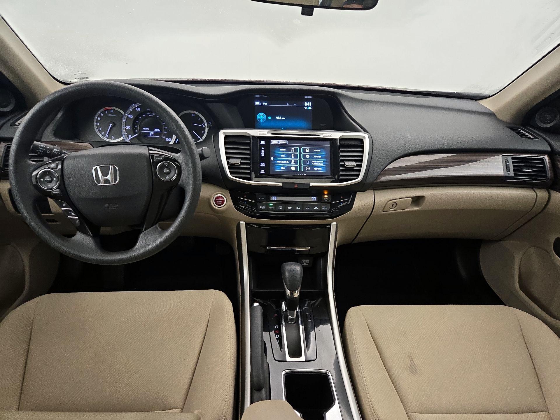 Thumbnail: 2016 Honda Accord - 9