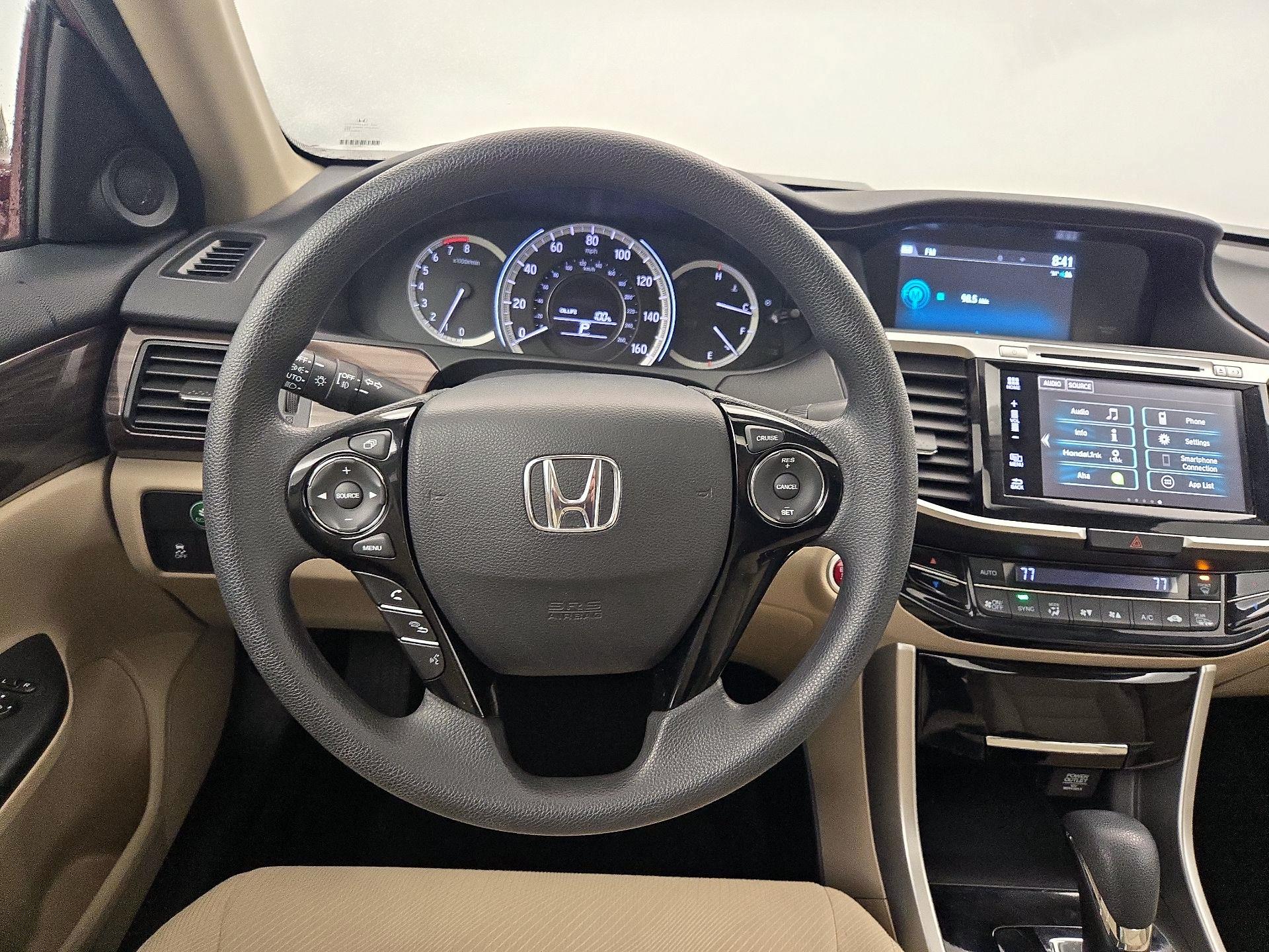 Thumbnail: 2016 Honda Accord - 10