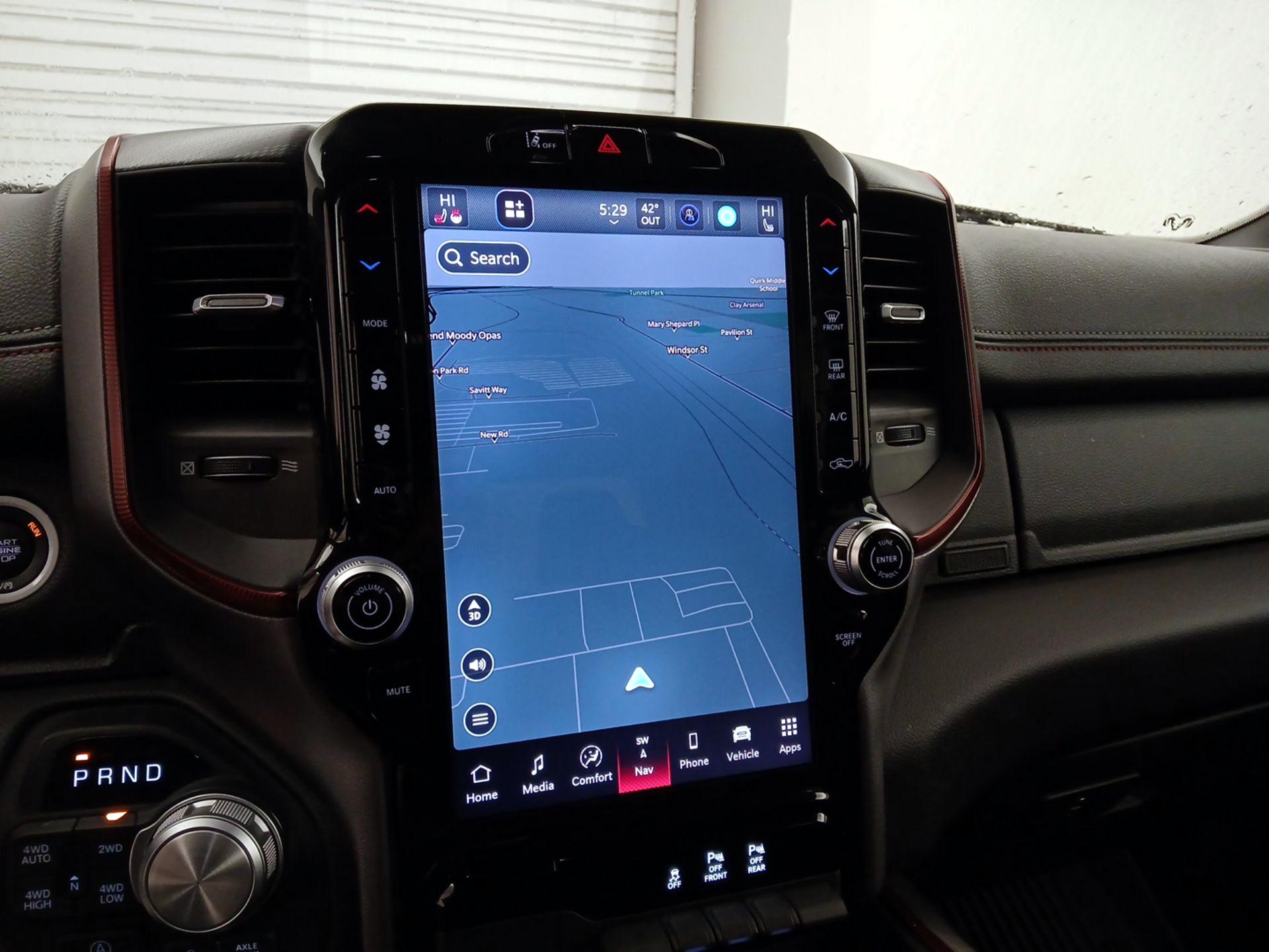 Thumbnail: 2025 RAM 1500 - 14