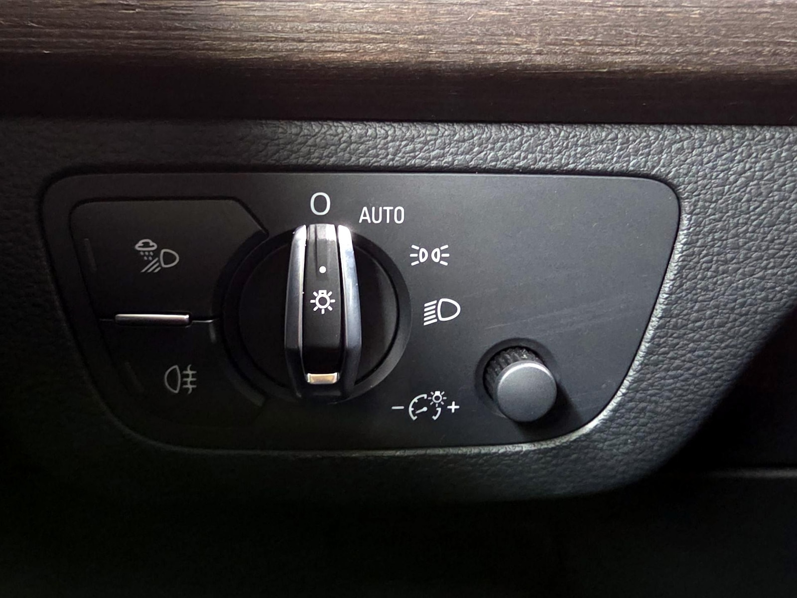 2023 Audi Q5 Premium - Photo 14
