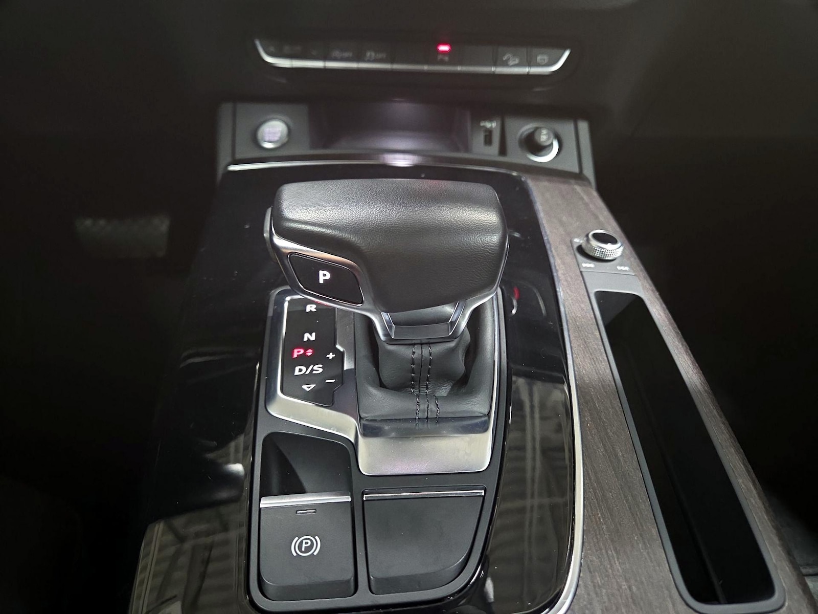 2023 Audi Q5 Premium - Photo 18