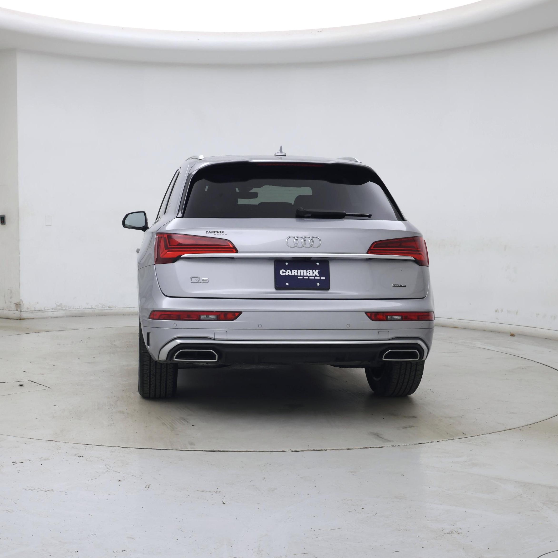 Thumbnail: 2023 Audi Q5 - 6