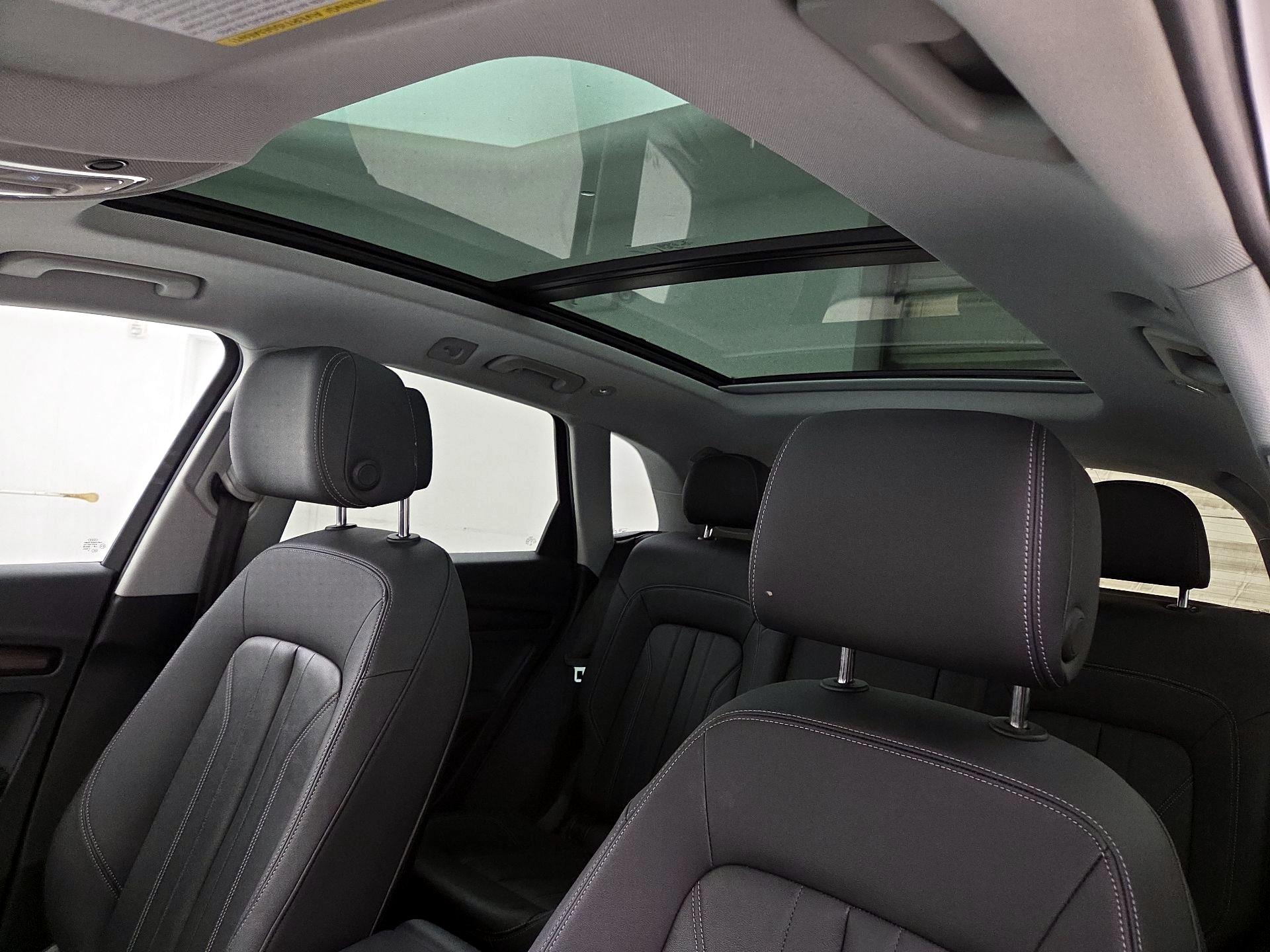 Thumbnail: 2023 Audi Q5 - 19