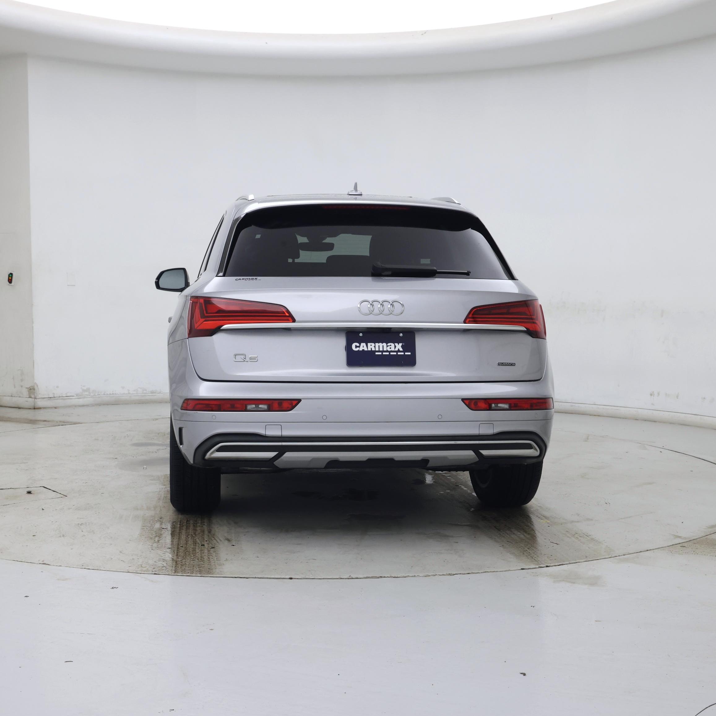 Thumbnail: 2023 Audi Q5 - 6