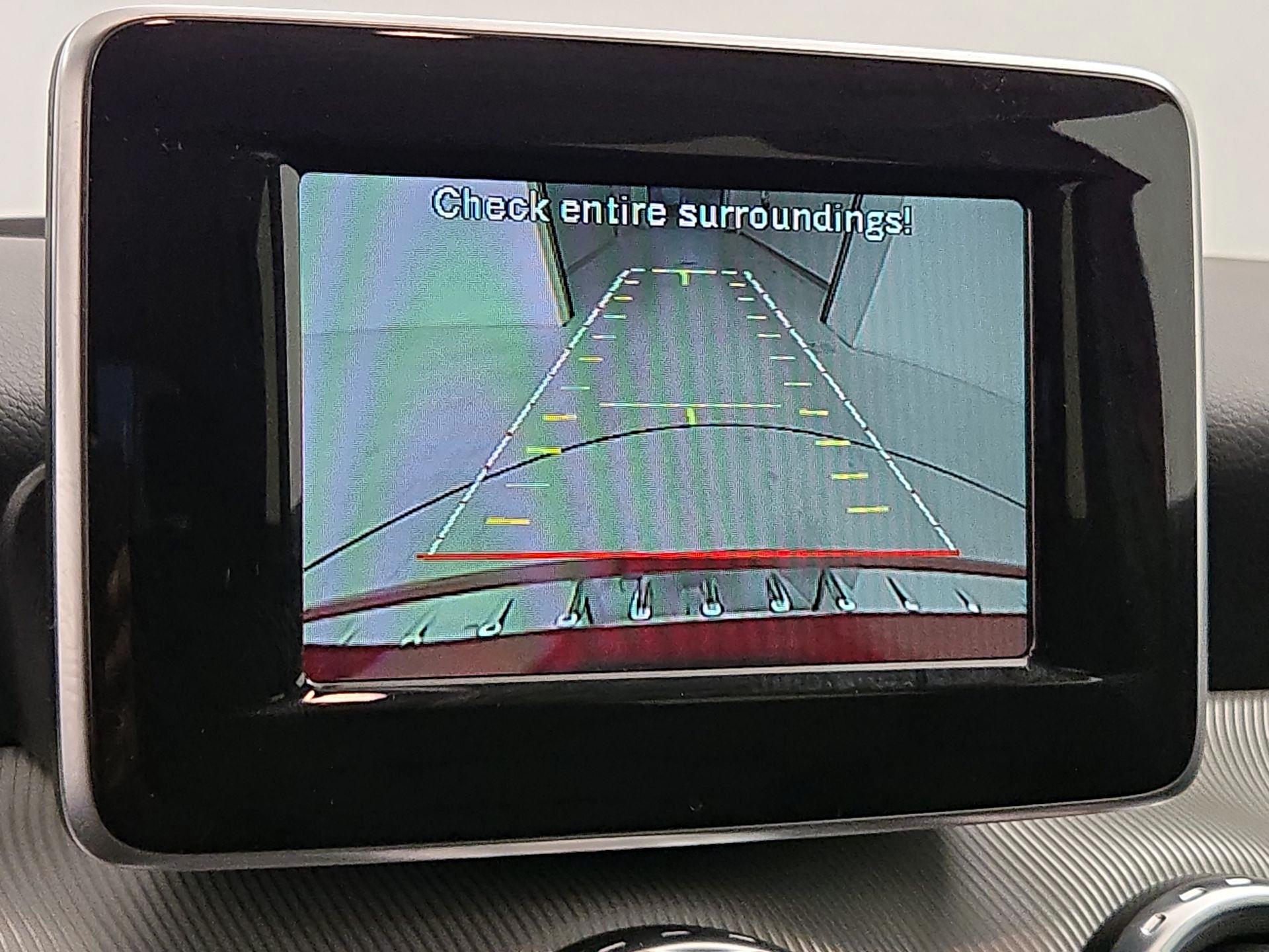 Thumbnail: 2015 Mercedes-Benz GLA - 14