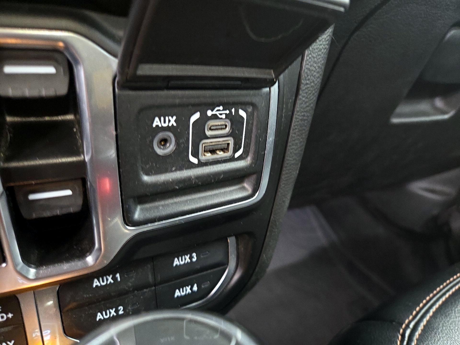 Thumbnail: 2023 Jeep Wrangler - 19