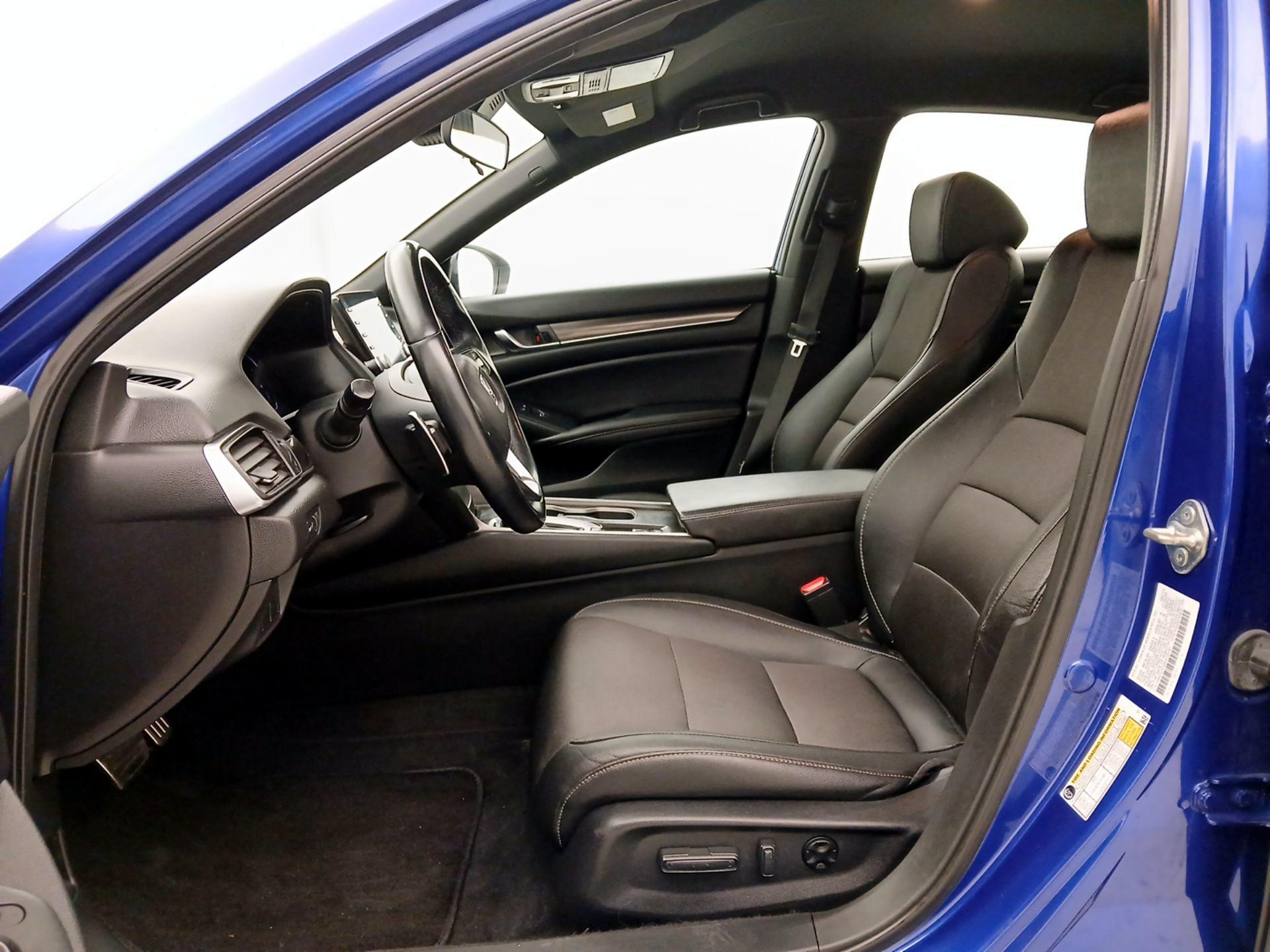 Thumbnail: 2019 Honda Accord - 11