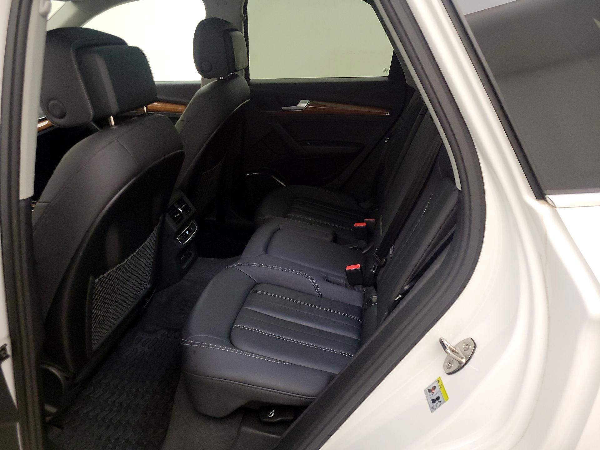 Thumbnail: 2023 Audi Q5 - 20