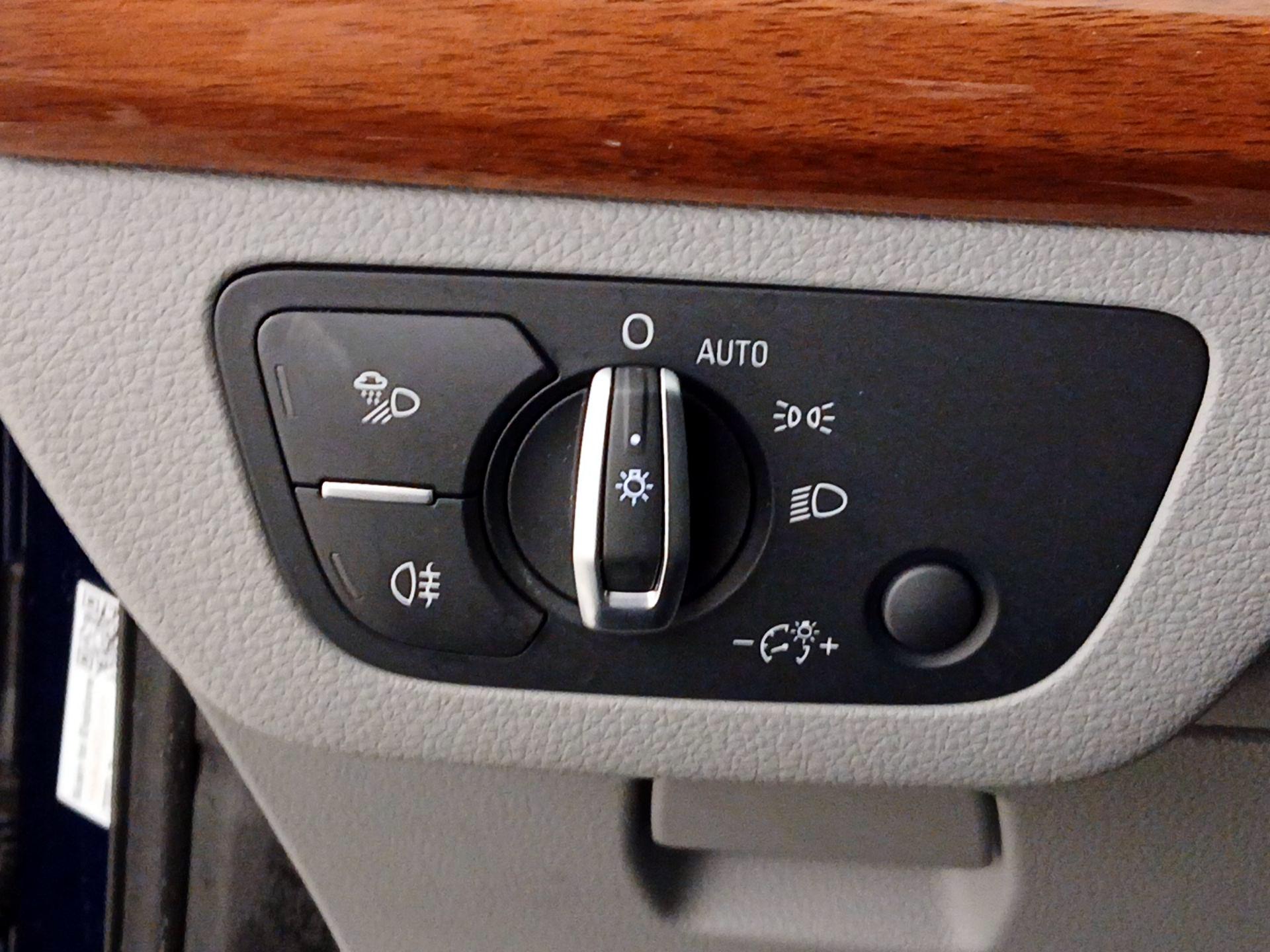 Thumbnail: 2023 Audi Q5 - 13