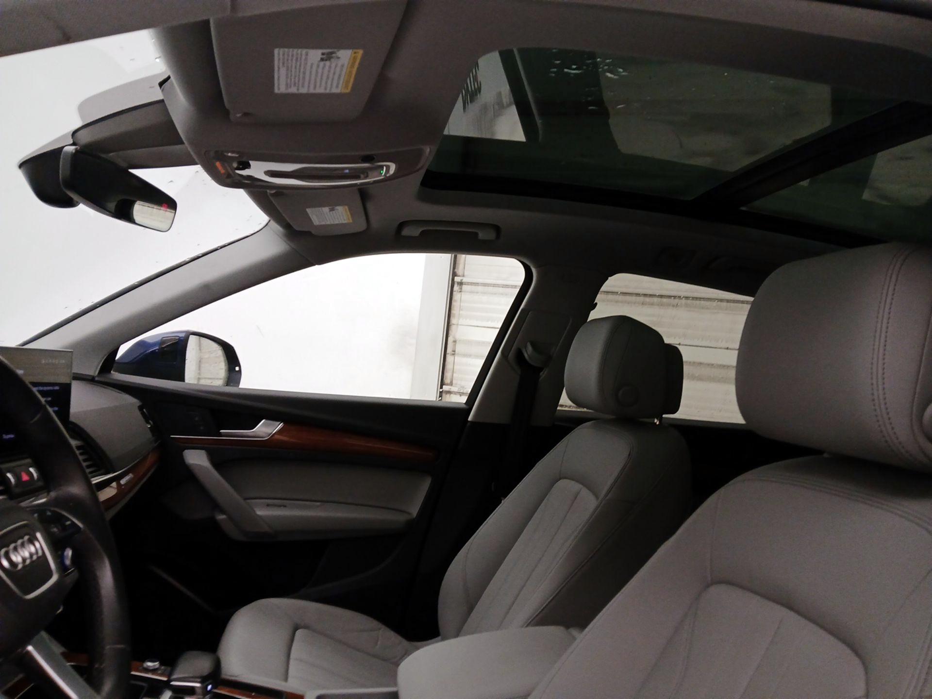 Thumbnail: 2023 Audi Q5 - 19