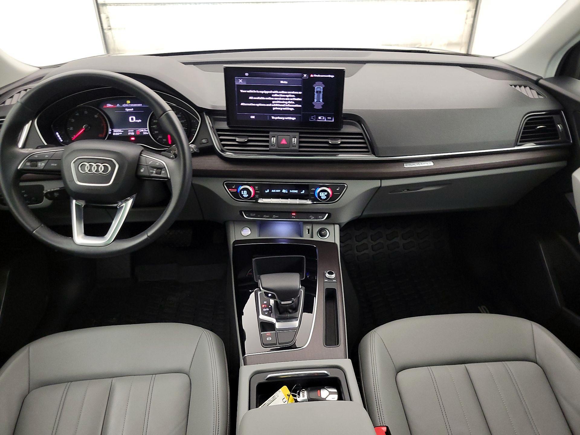 Thumbnail: 2022 Audi Q5 - 9