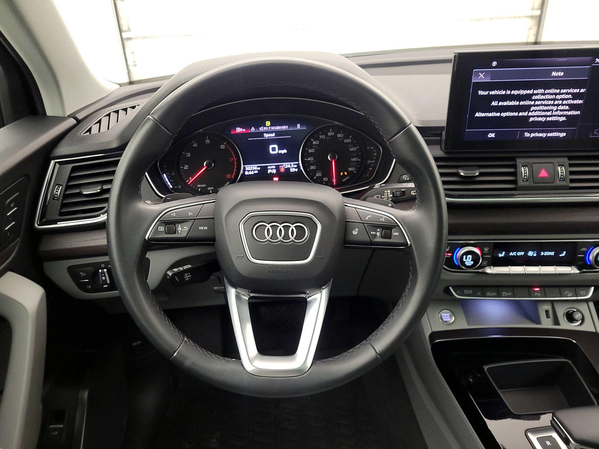 Thumbnail: 2022 Audi Q5 - 10