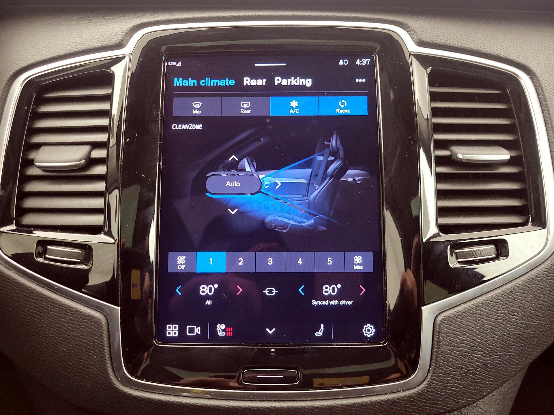 Thumbnail: 2024 Volvo XC90 - 17