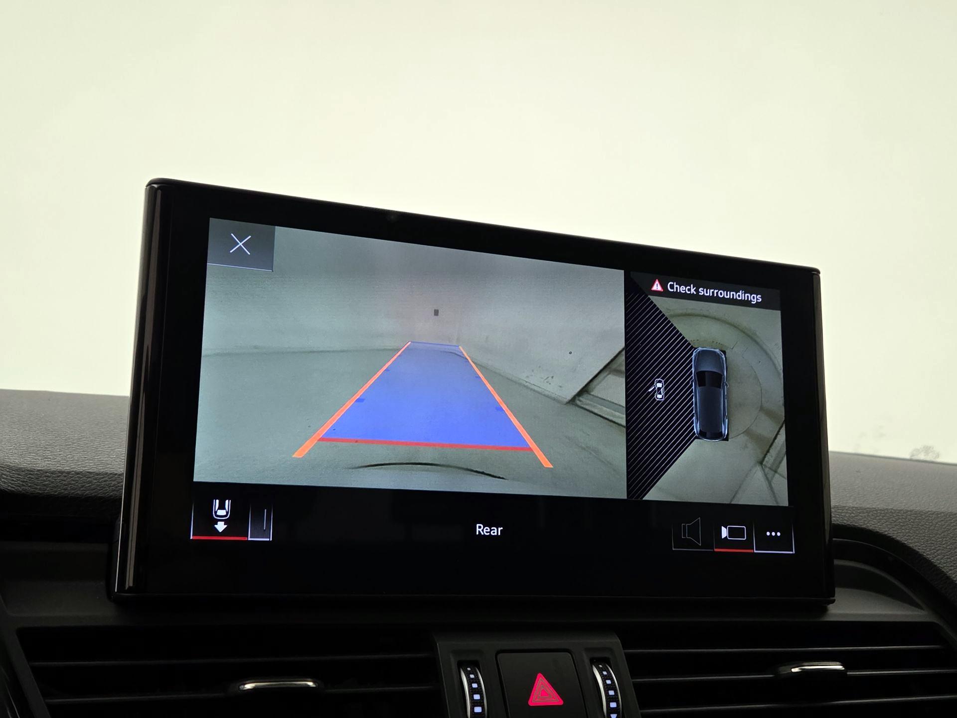 Thumbnail: 2021 Audi Q5 - 14