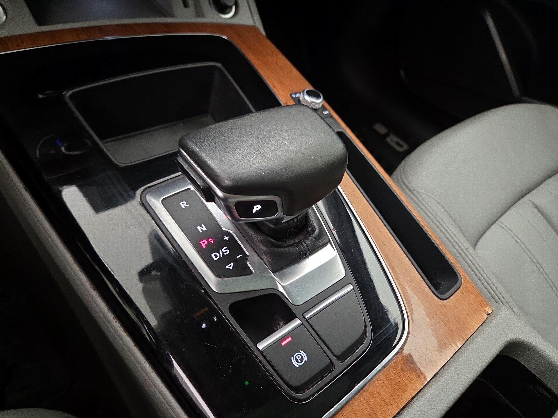 Thumbnail: 2021 Audi Q5 - 17