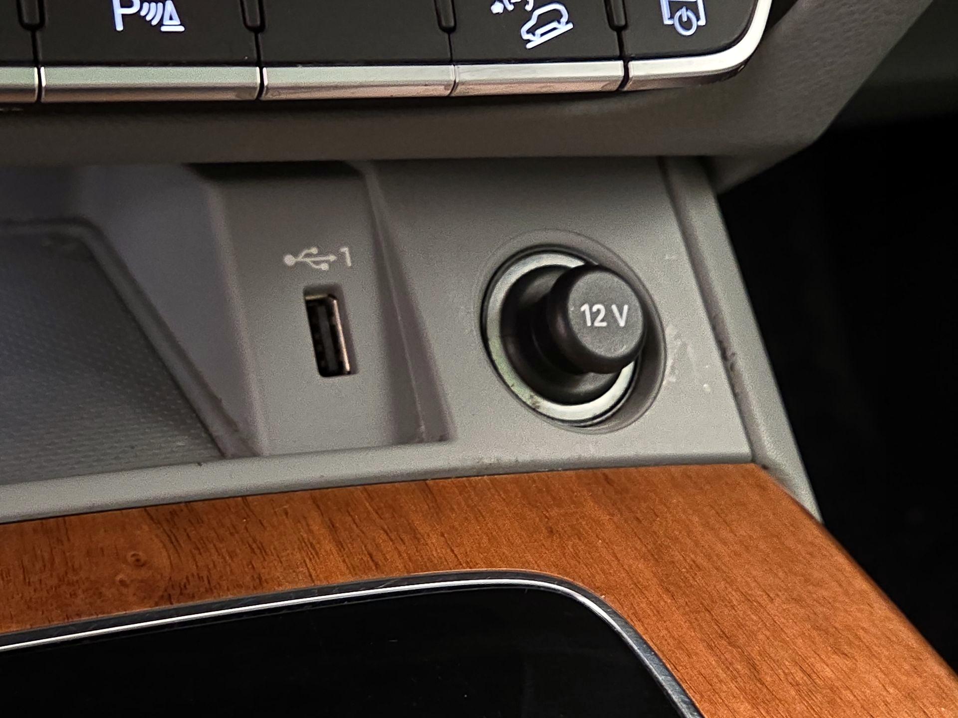 Thumbnail: 2021 Audi Q5 - 18