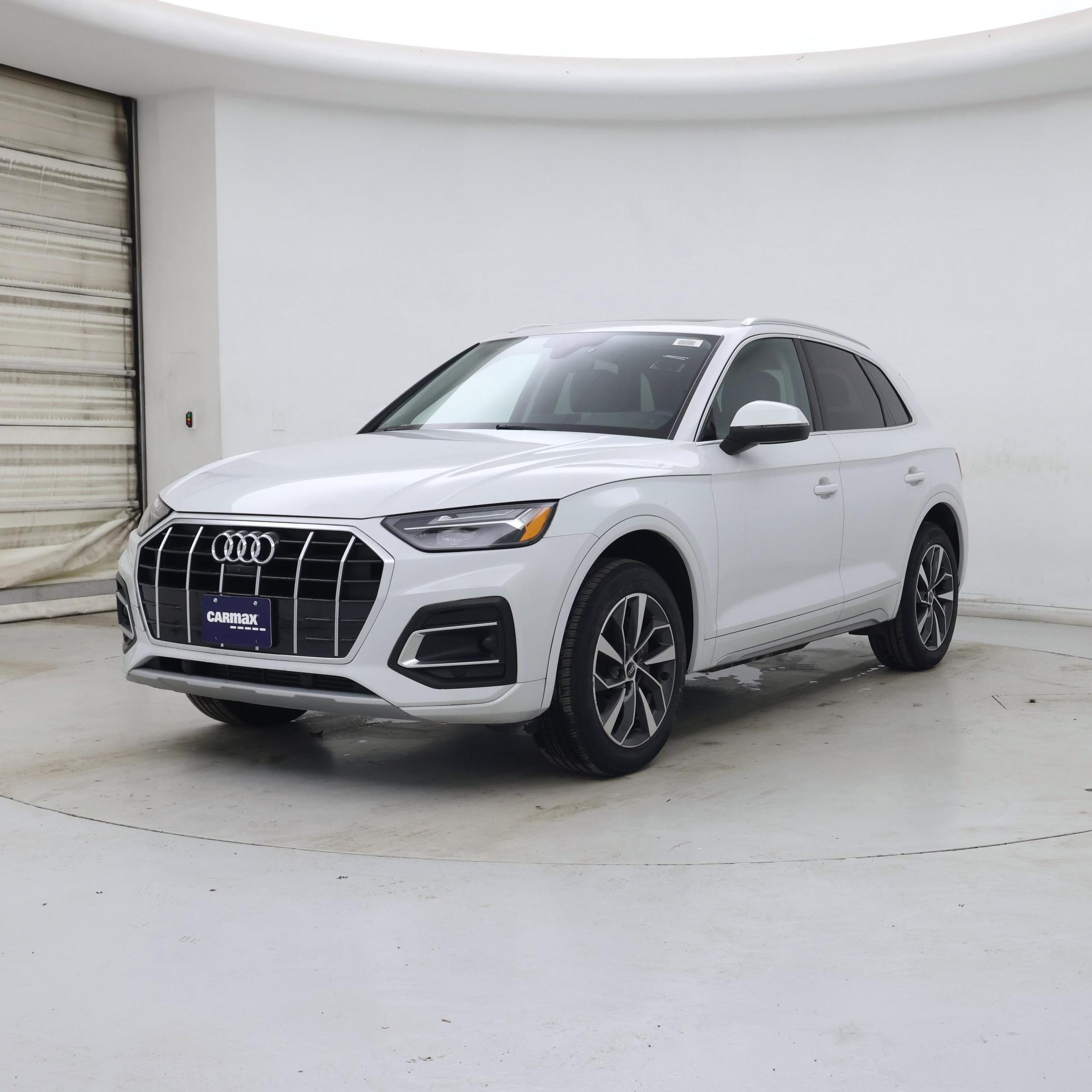Thumbnail: 2021 Audi Q5 - 4
