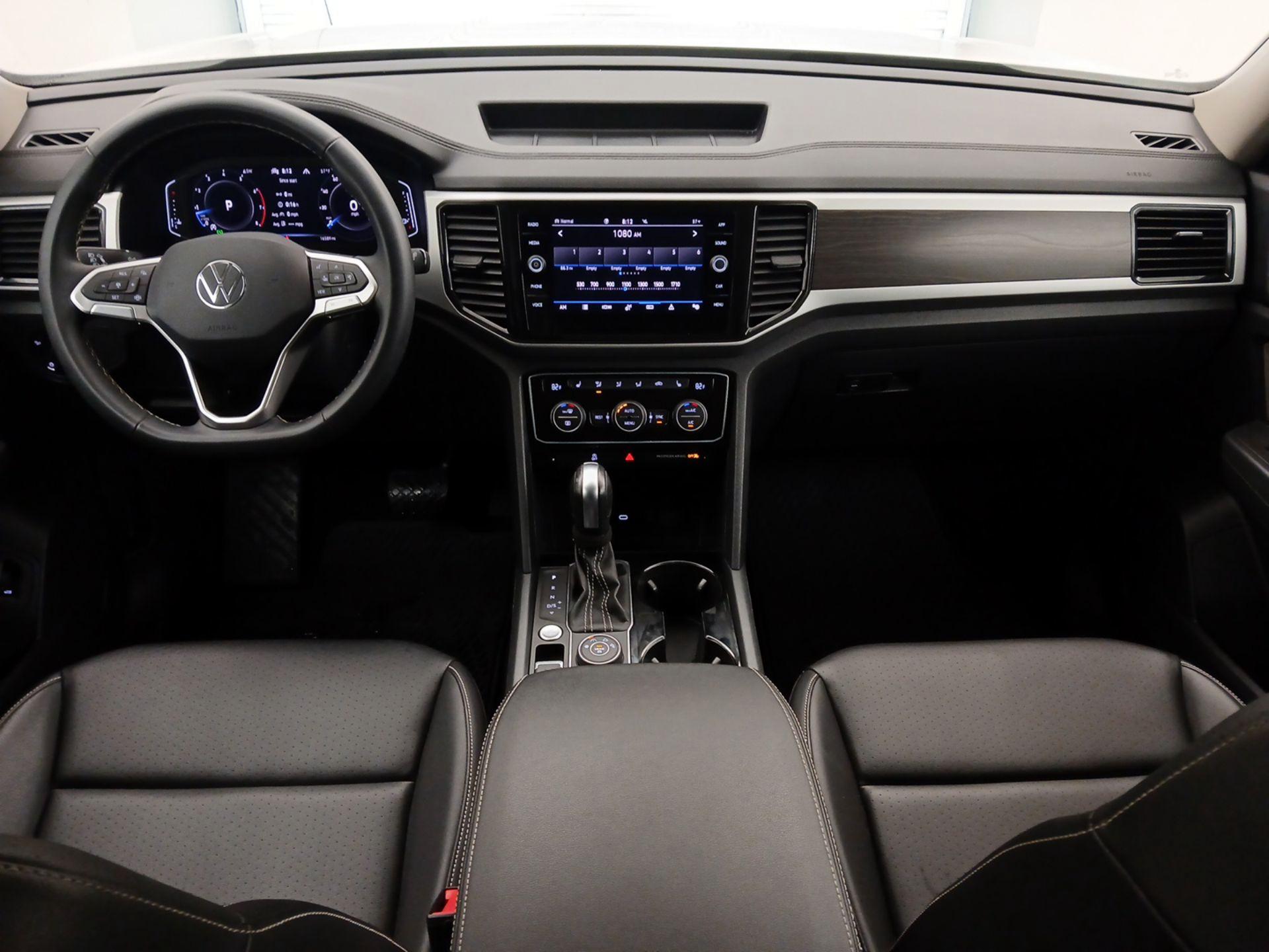 Thumbnail: 2023 Volkswagen Atlas - 9