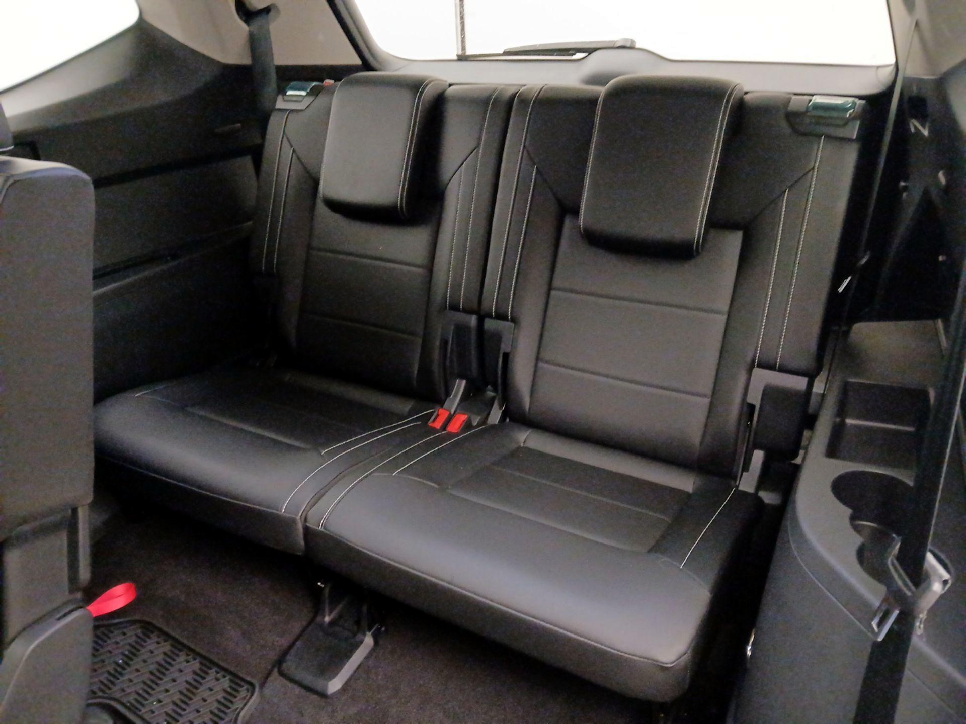 Thumbnail: 2023 Volkswagen Atlas - 20