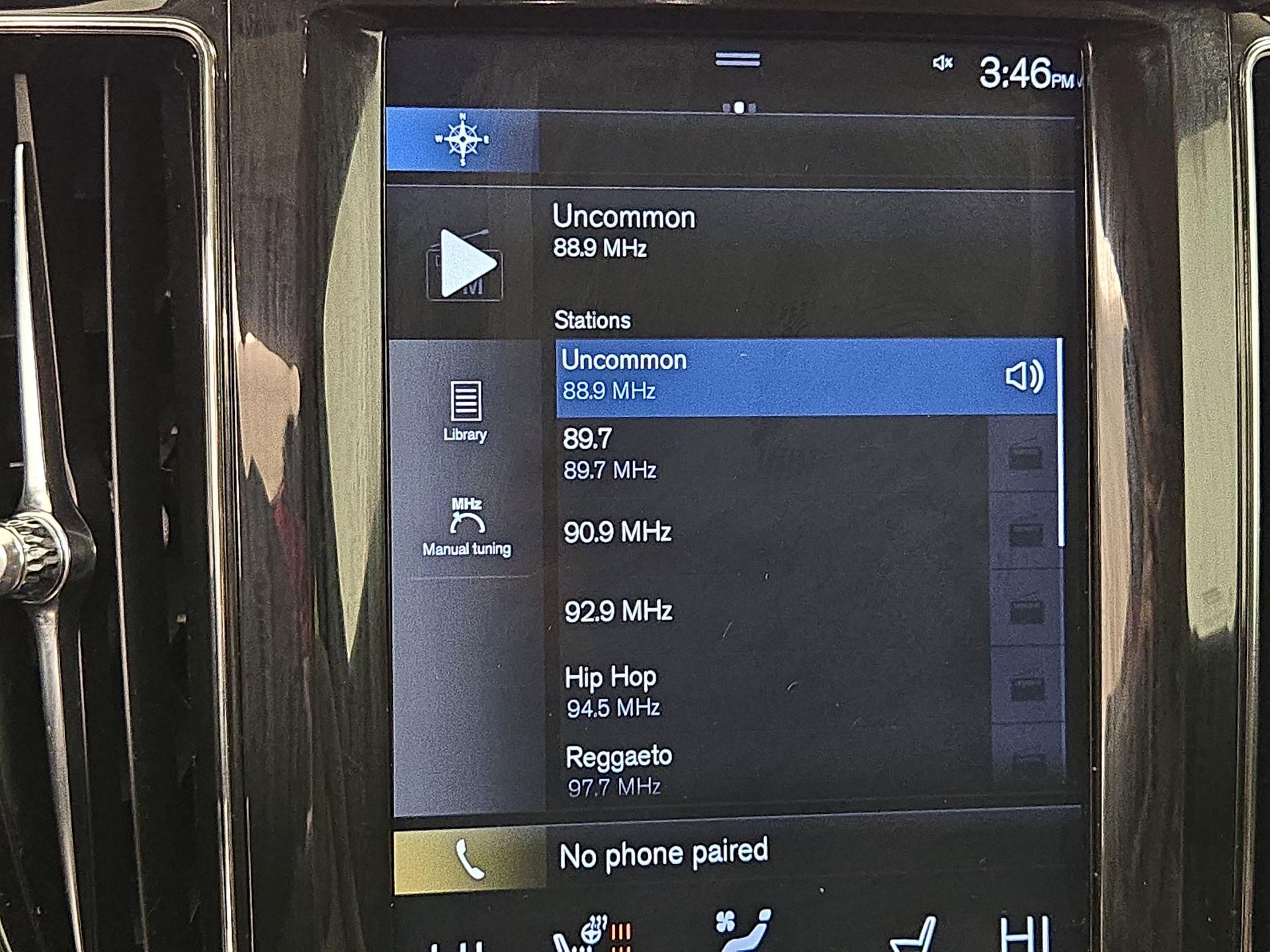 Thumbnail: 2019 Volvo XC60 - 16