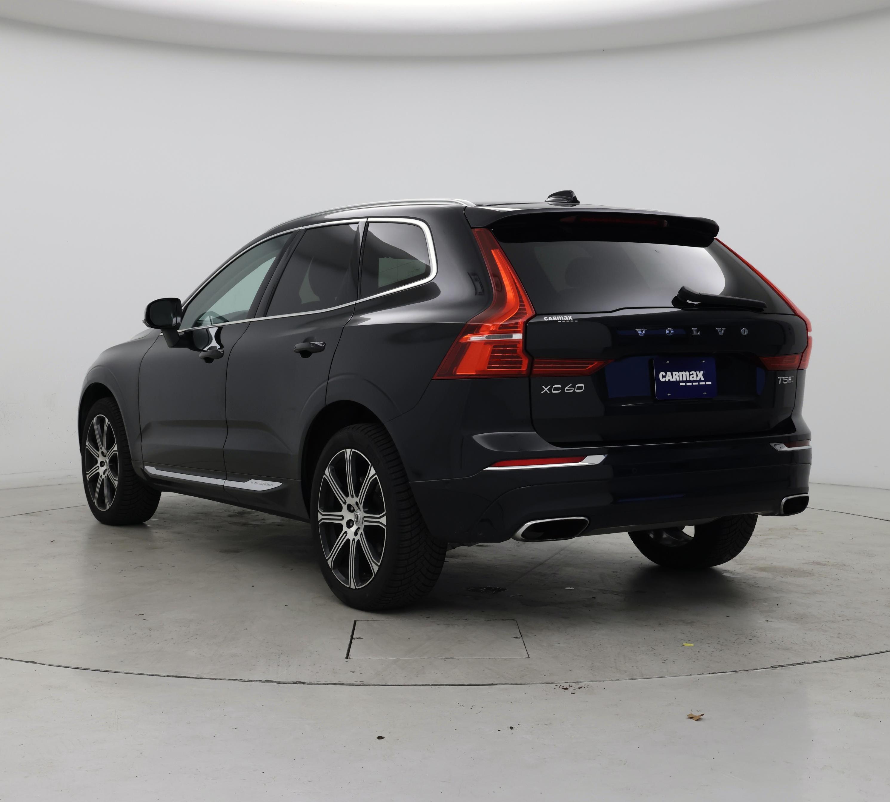 Thumbnail: 2019 Volvo XC60 - 2