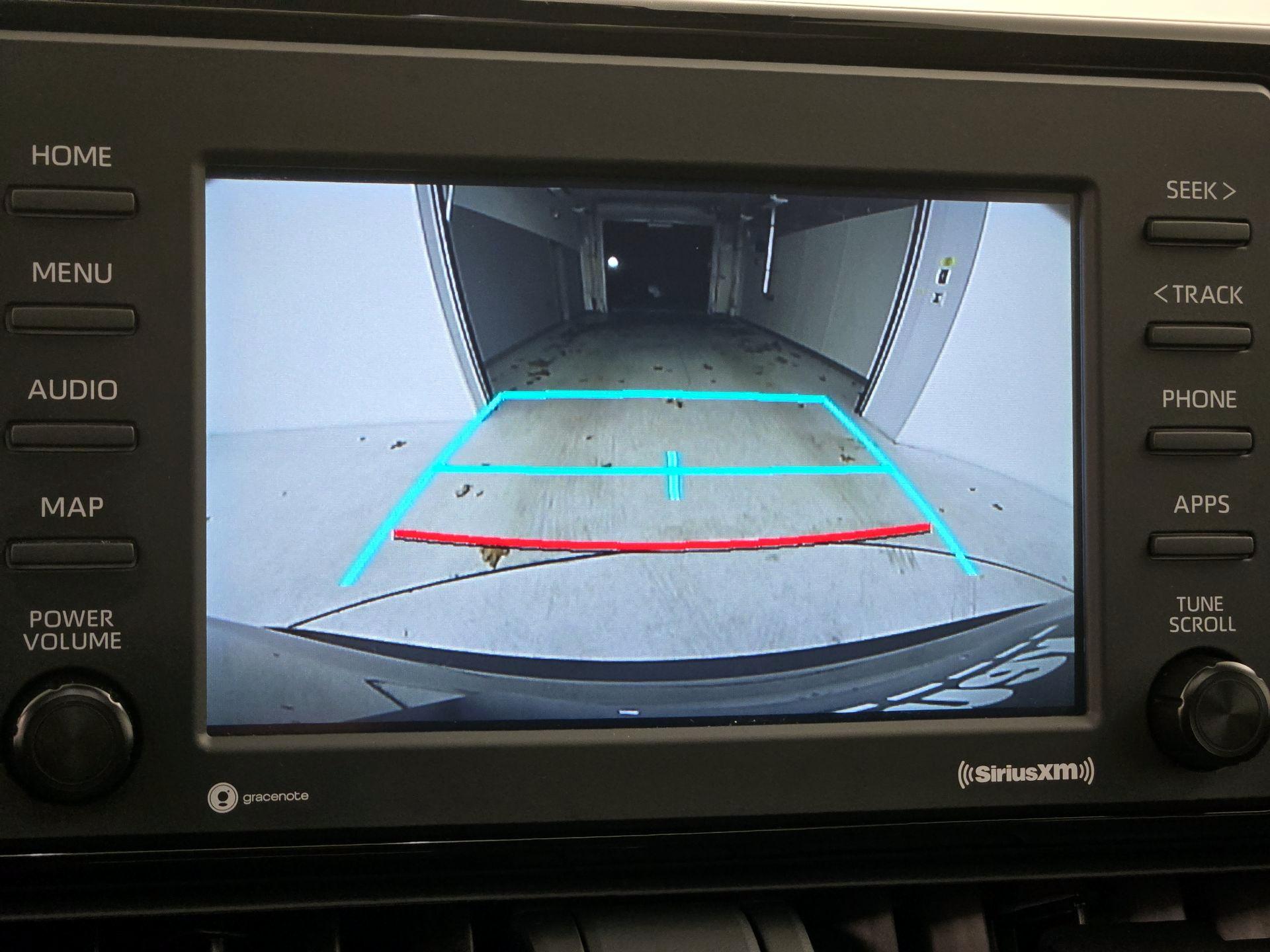 Thumbnail: 2022 Toyota RAV4 - 14