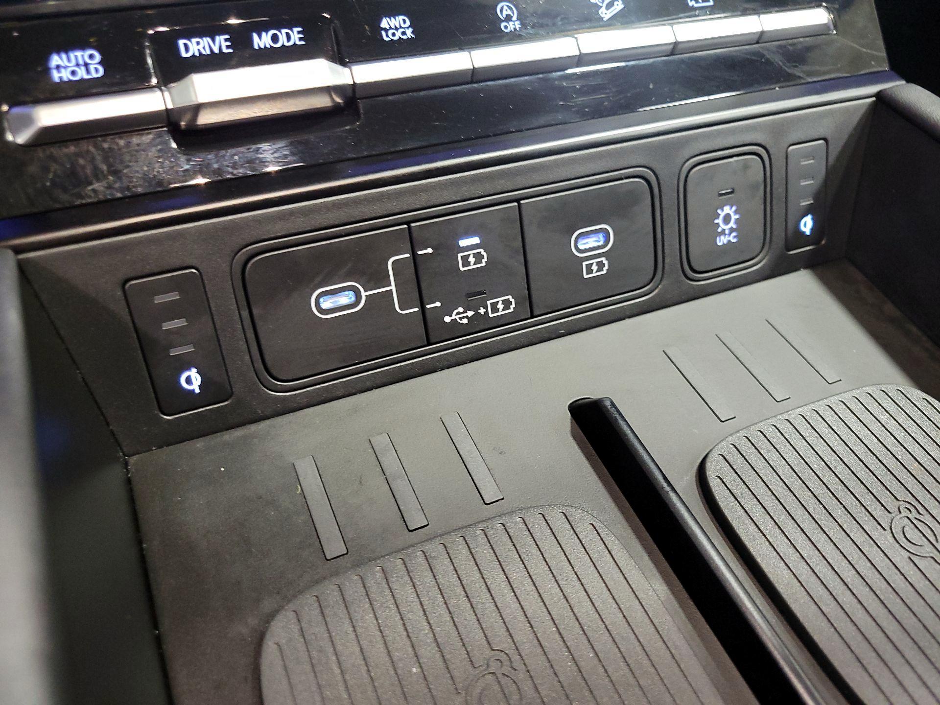 Thumbnail: 2024 Hyundai Santa Fe - 19