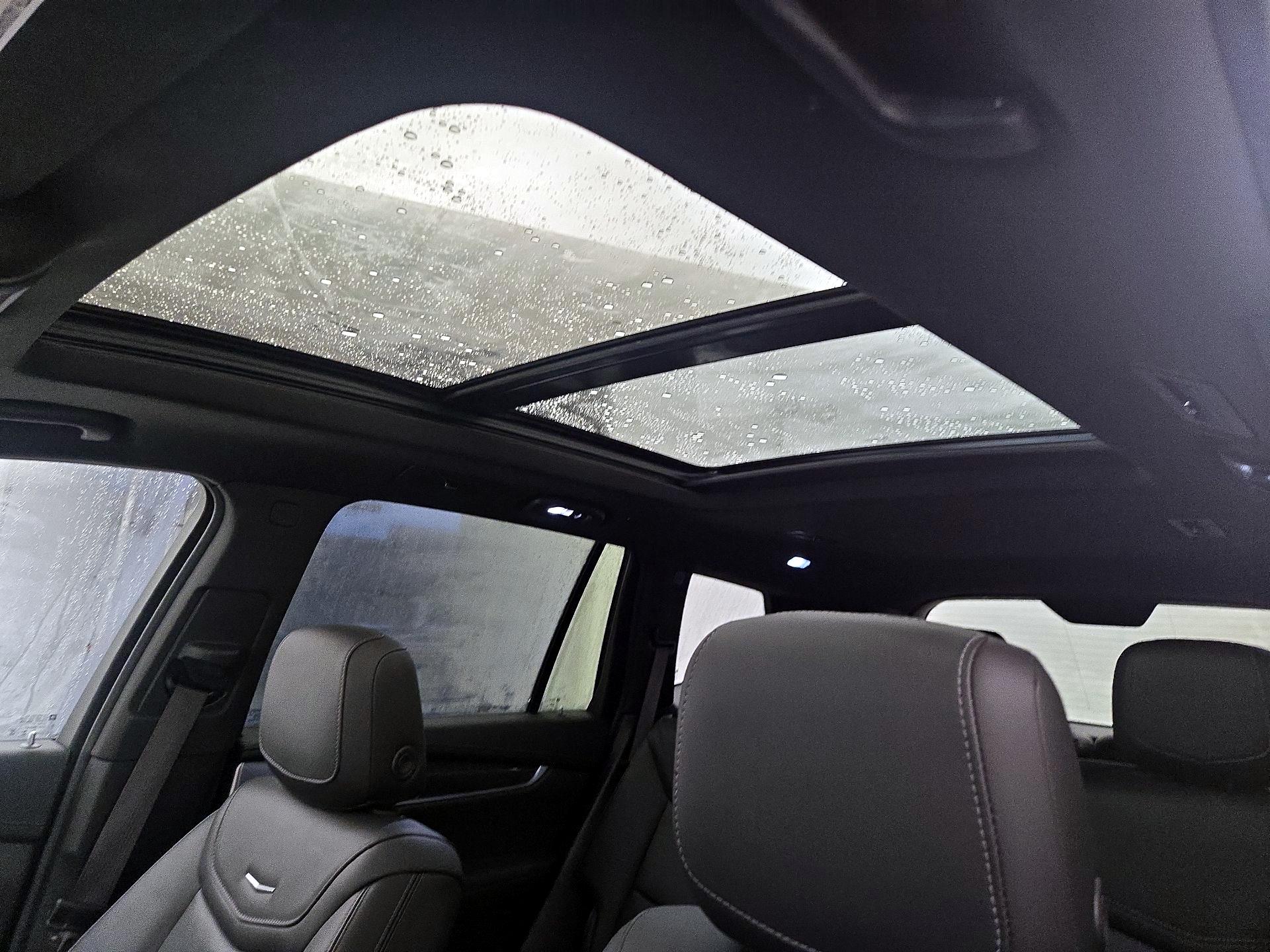 Thumbnail: 2024 Cadillac XT6 - 19