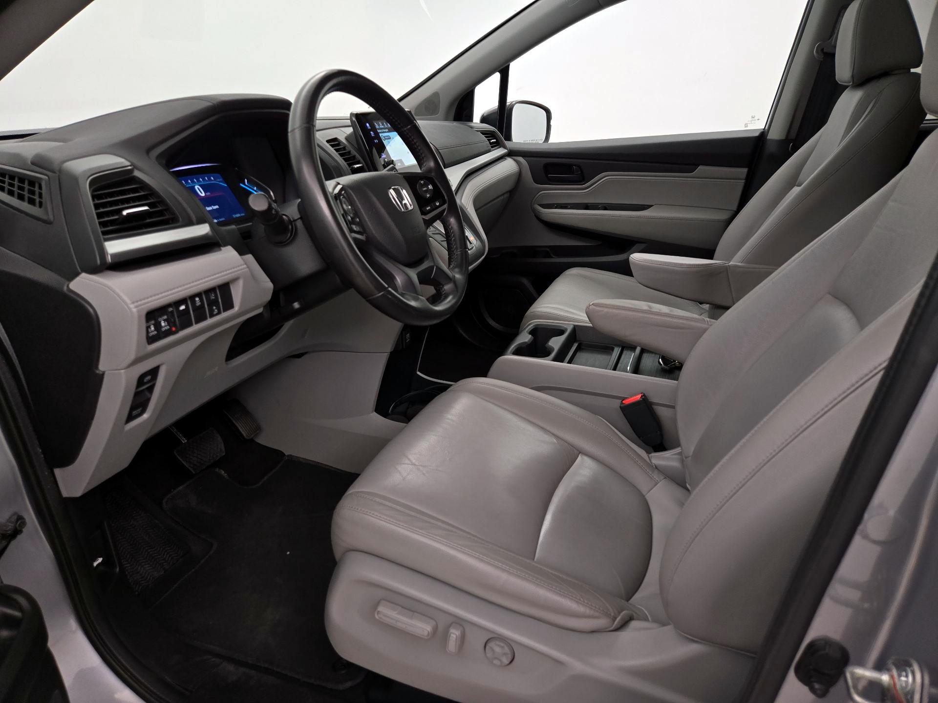 Thumbnail: 2018 Honda Odyssey - 11