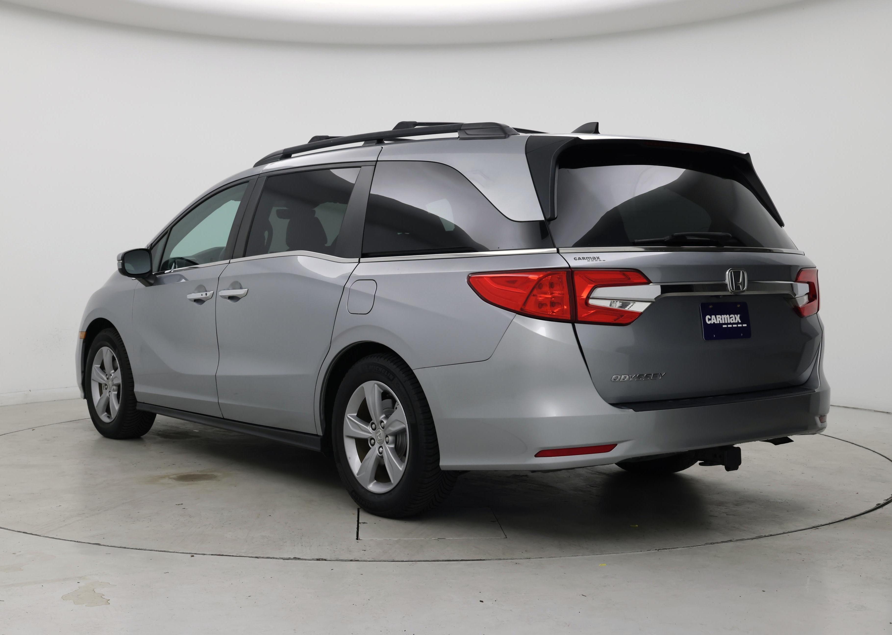 Thumbnail: 2018 Honda Odyssey - 2