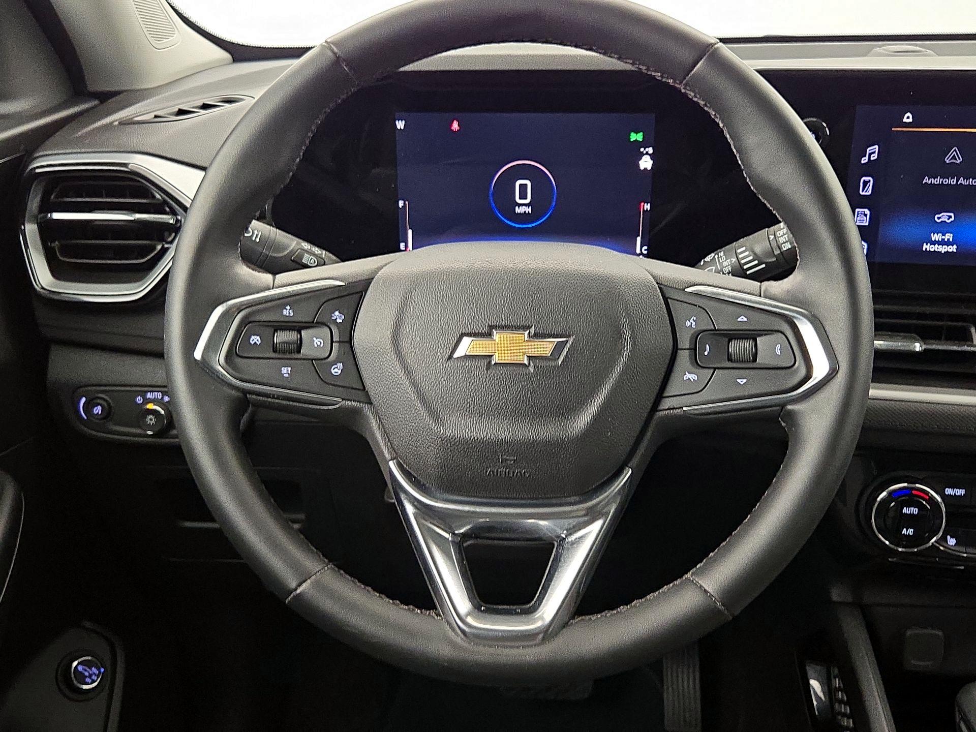 Thumbnail: 2024 Chevrolet TrailBlazer - 10