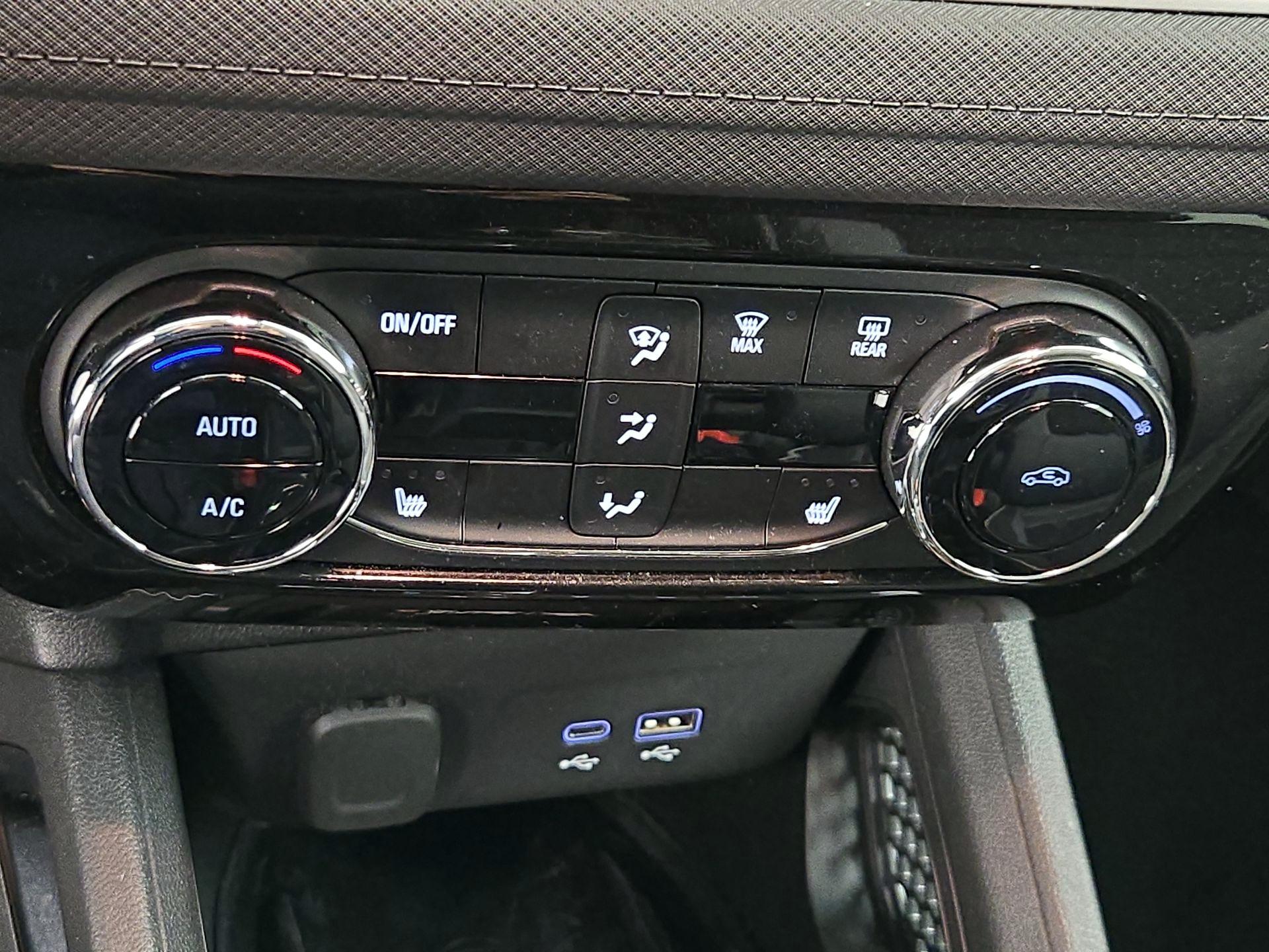 Thumbnail: 2024 Chevrolet TrailBlazer - 16