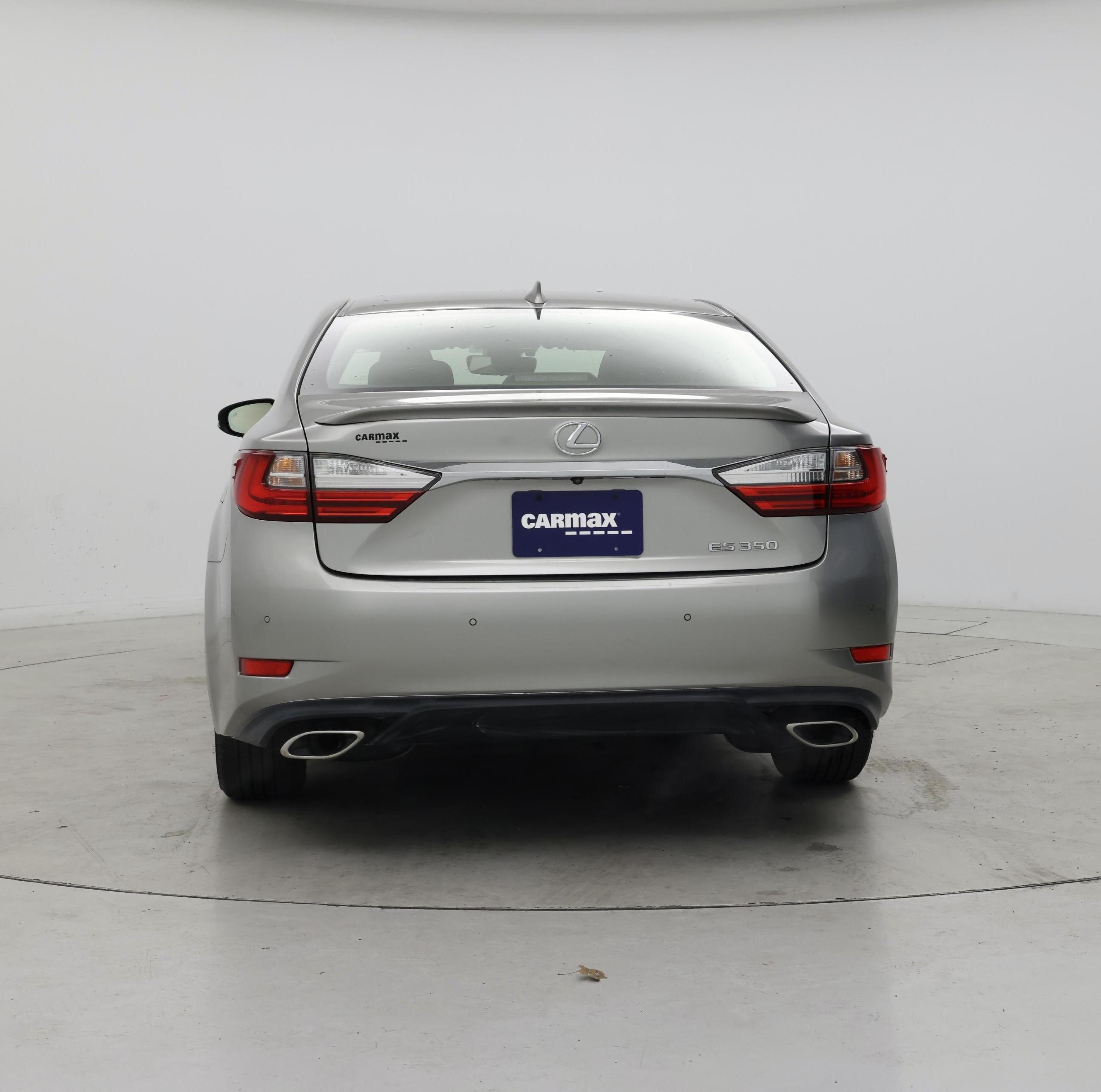 Thumbnail: 2017 Lexus ES - 6