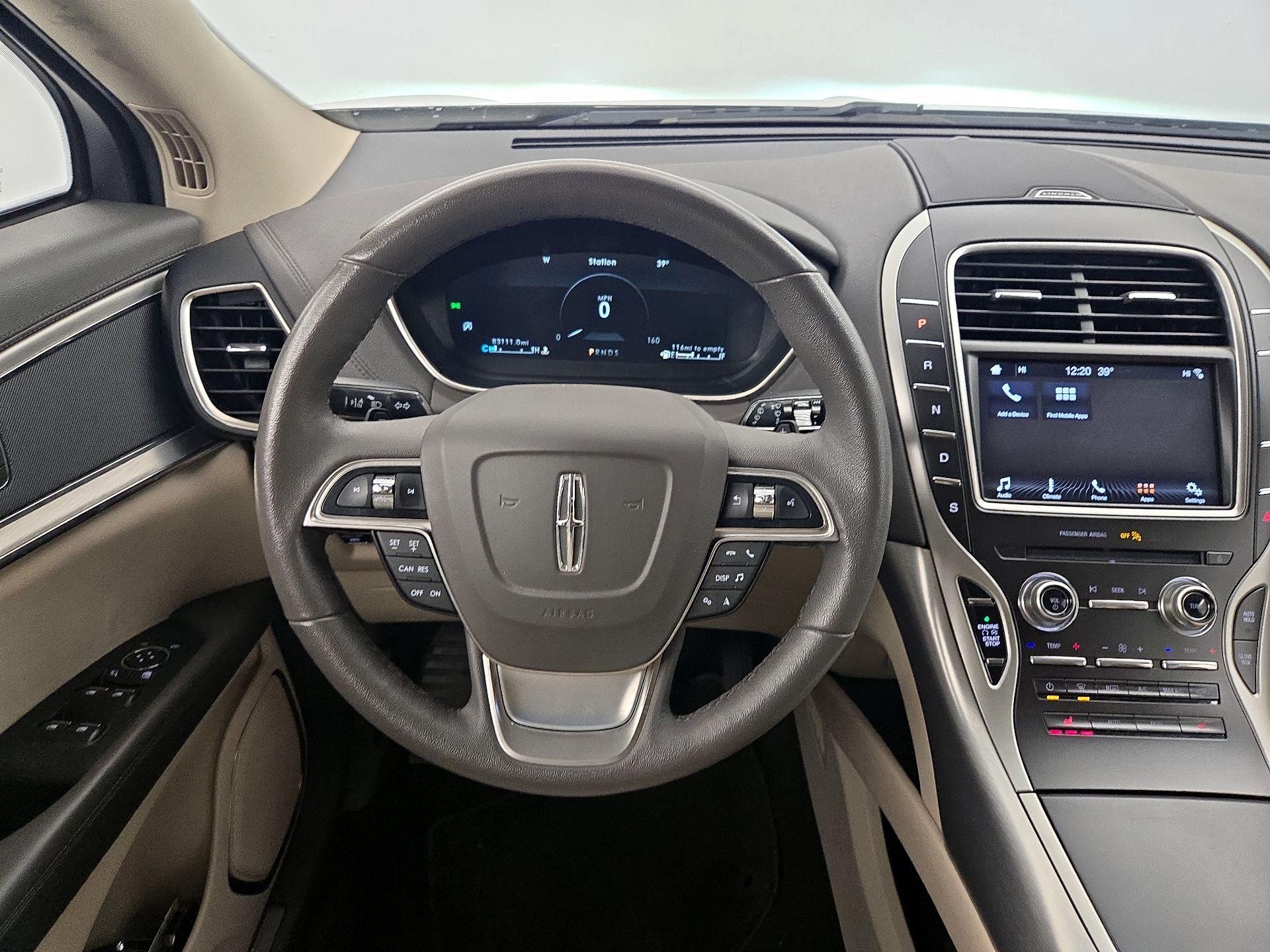 Thumbnail: 2019 Lincoln Nautilus - 10