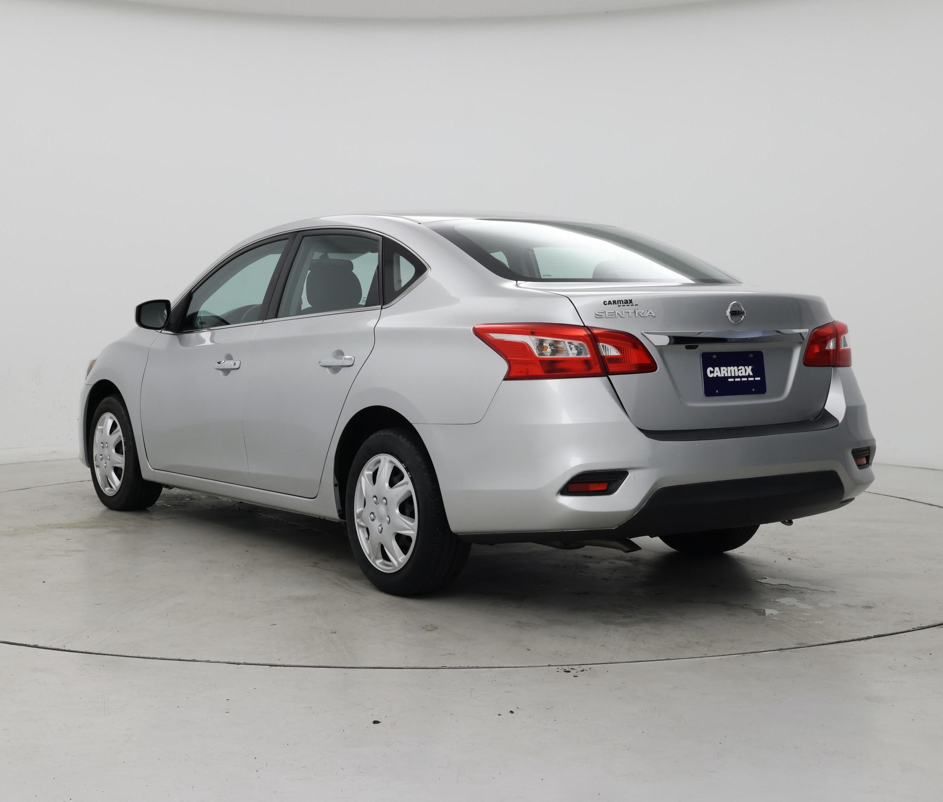 Thumbnail: 2019 Nissan Sentra - 2