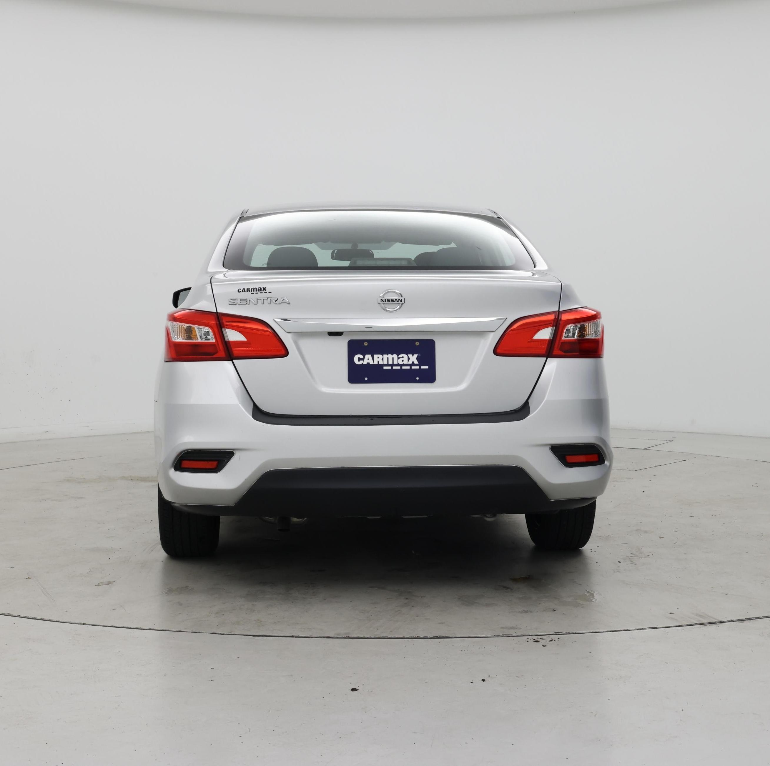 Thumbnail: 2019 Nissan Sentra - 6