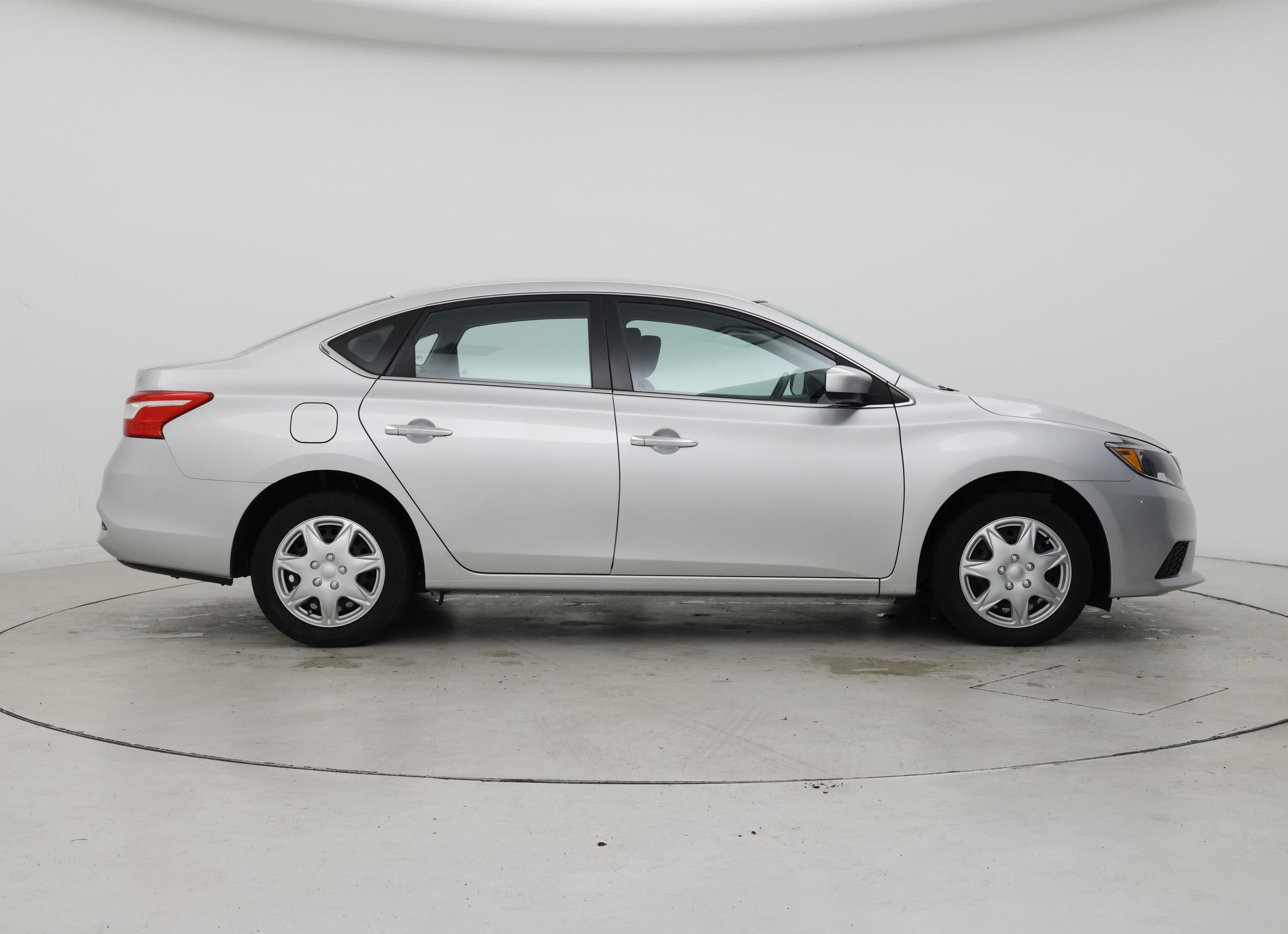 Thumbnail: 2019 Nissan Sentra - 7