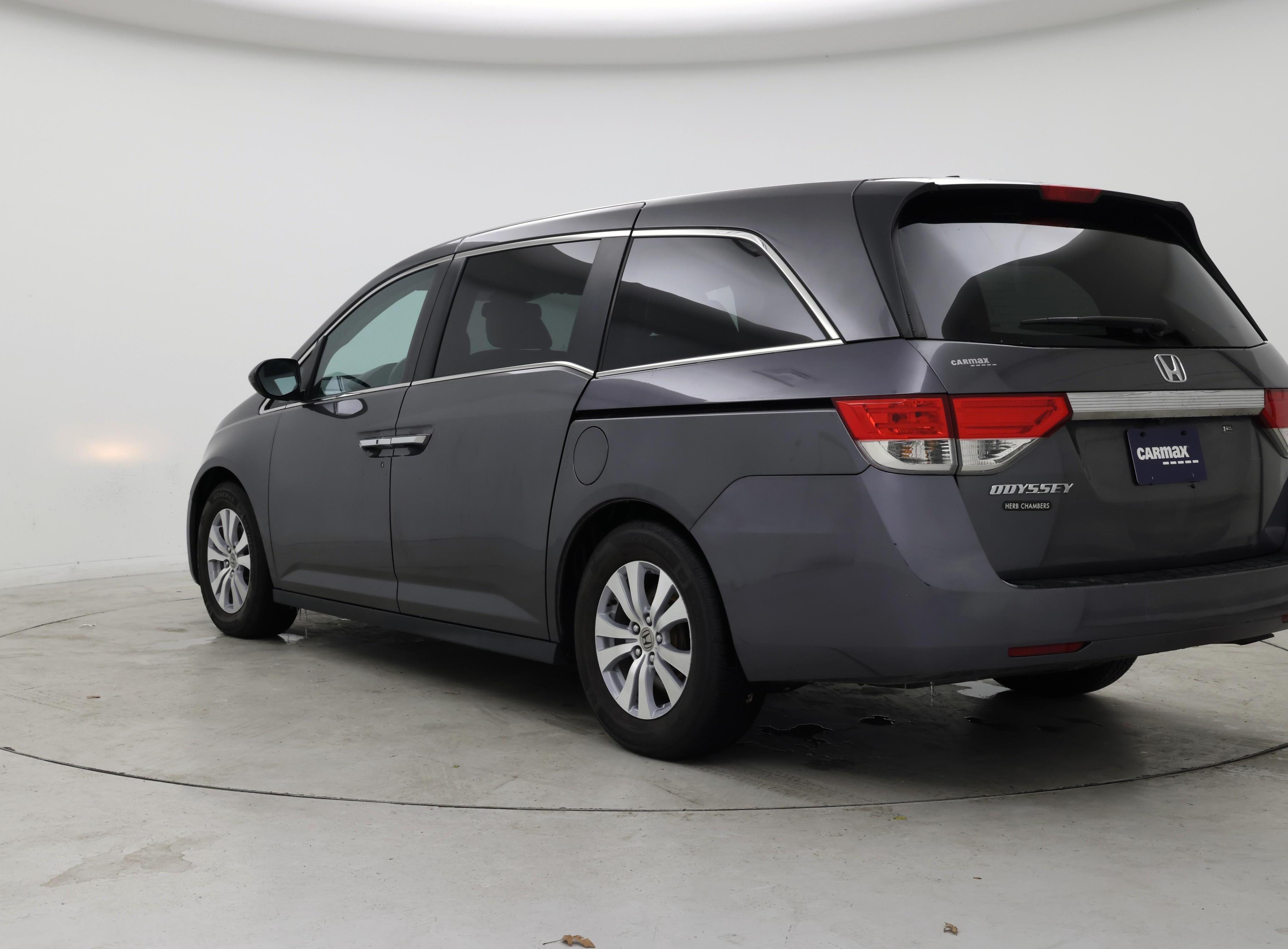 Thumbnail: 2015 Honda Odyssey - 2