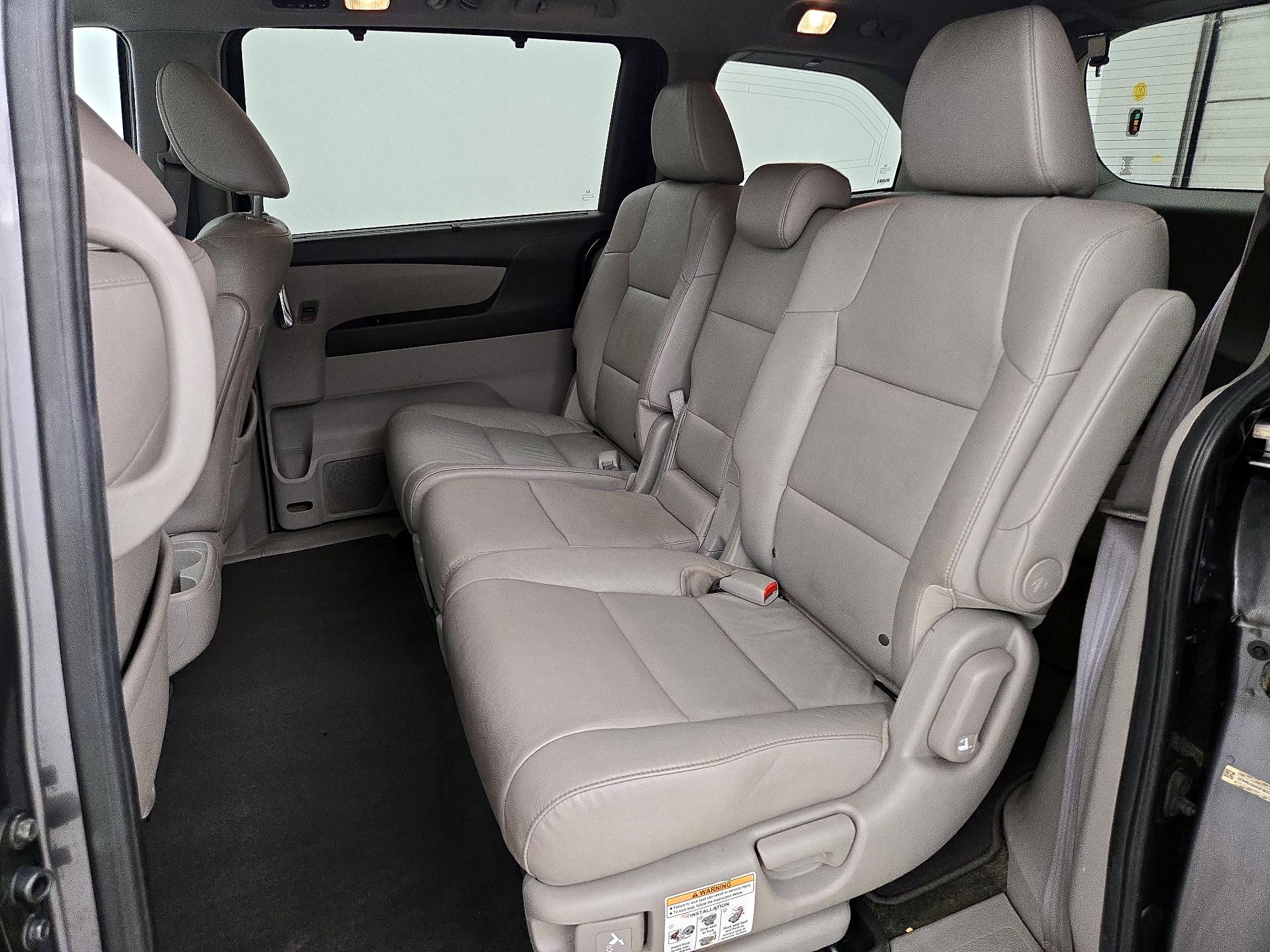 Thumbnail: 2015 Honda Odyssey - 20