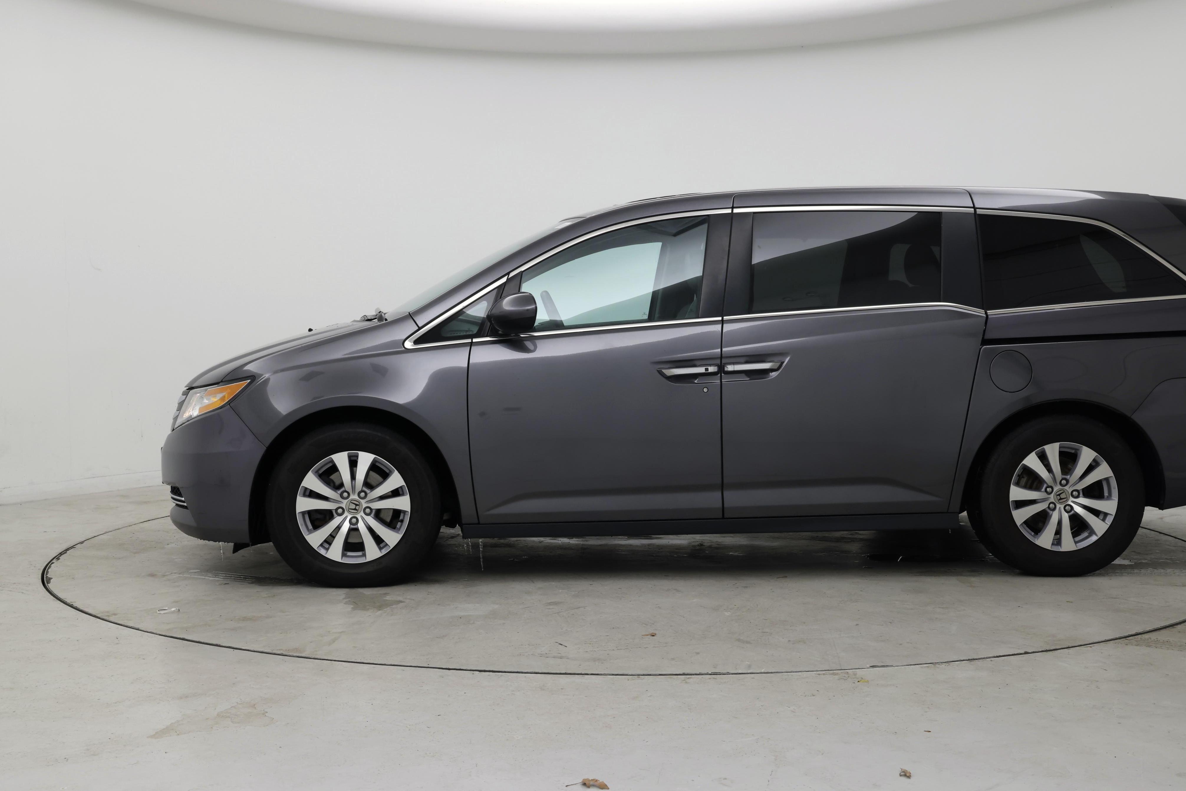 Thumbnail: 2015 Honda Odyssey - 3