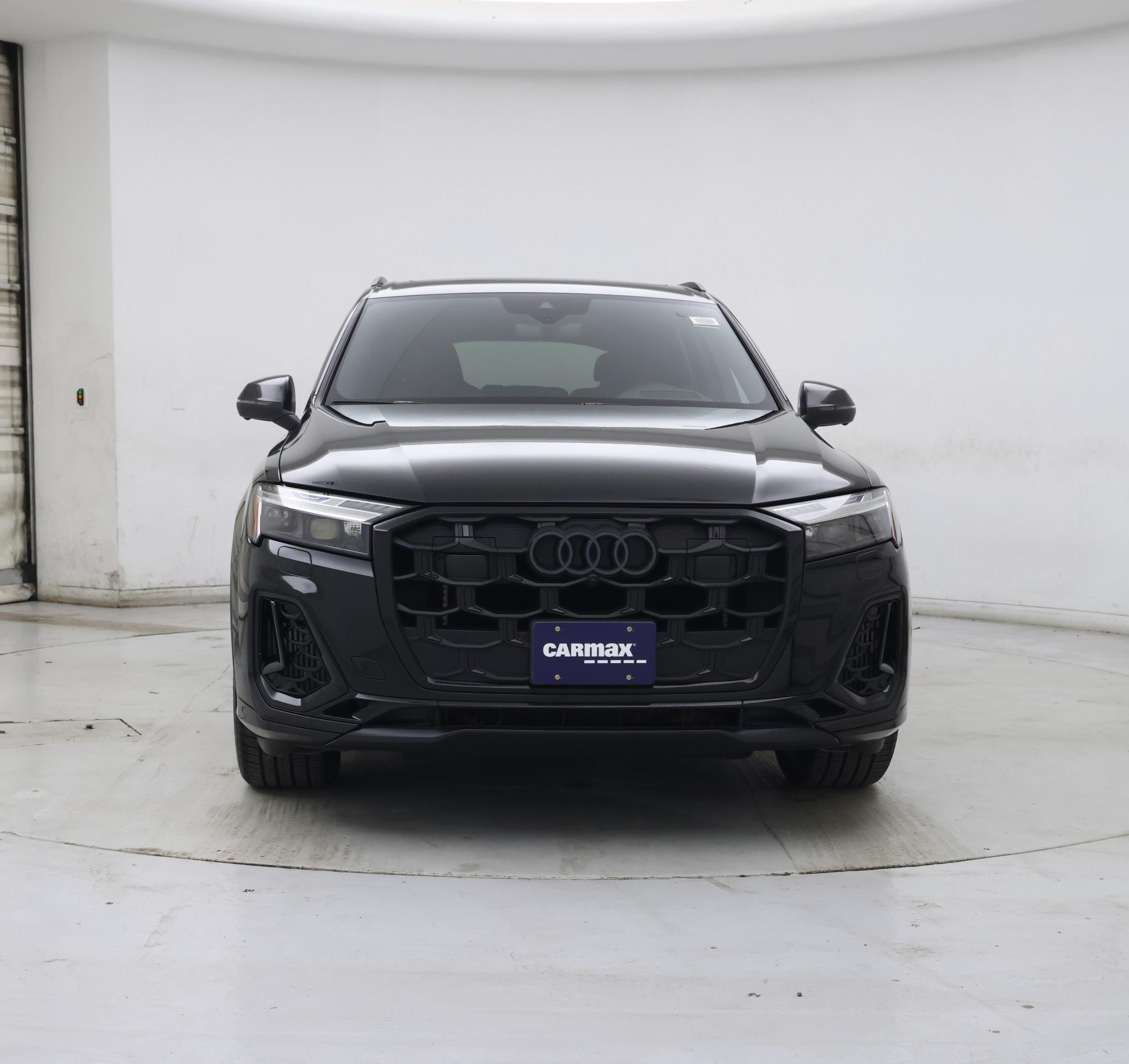 Thumbnail: 2025 Audi SQ7 - 5