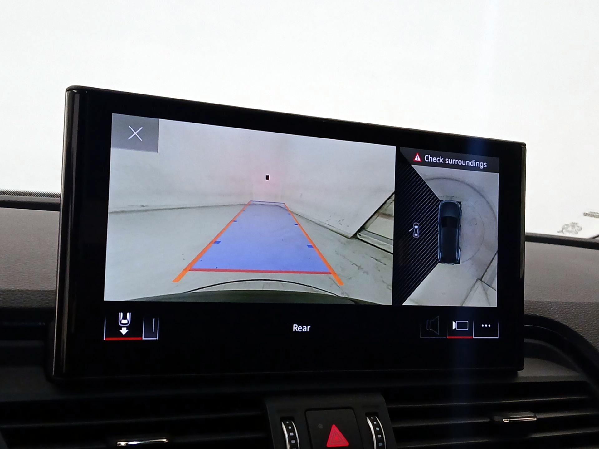 Thumbnail: 2023 Audi Q5 - 14