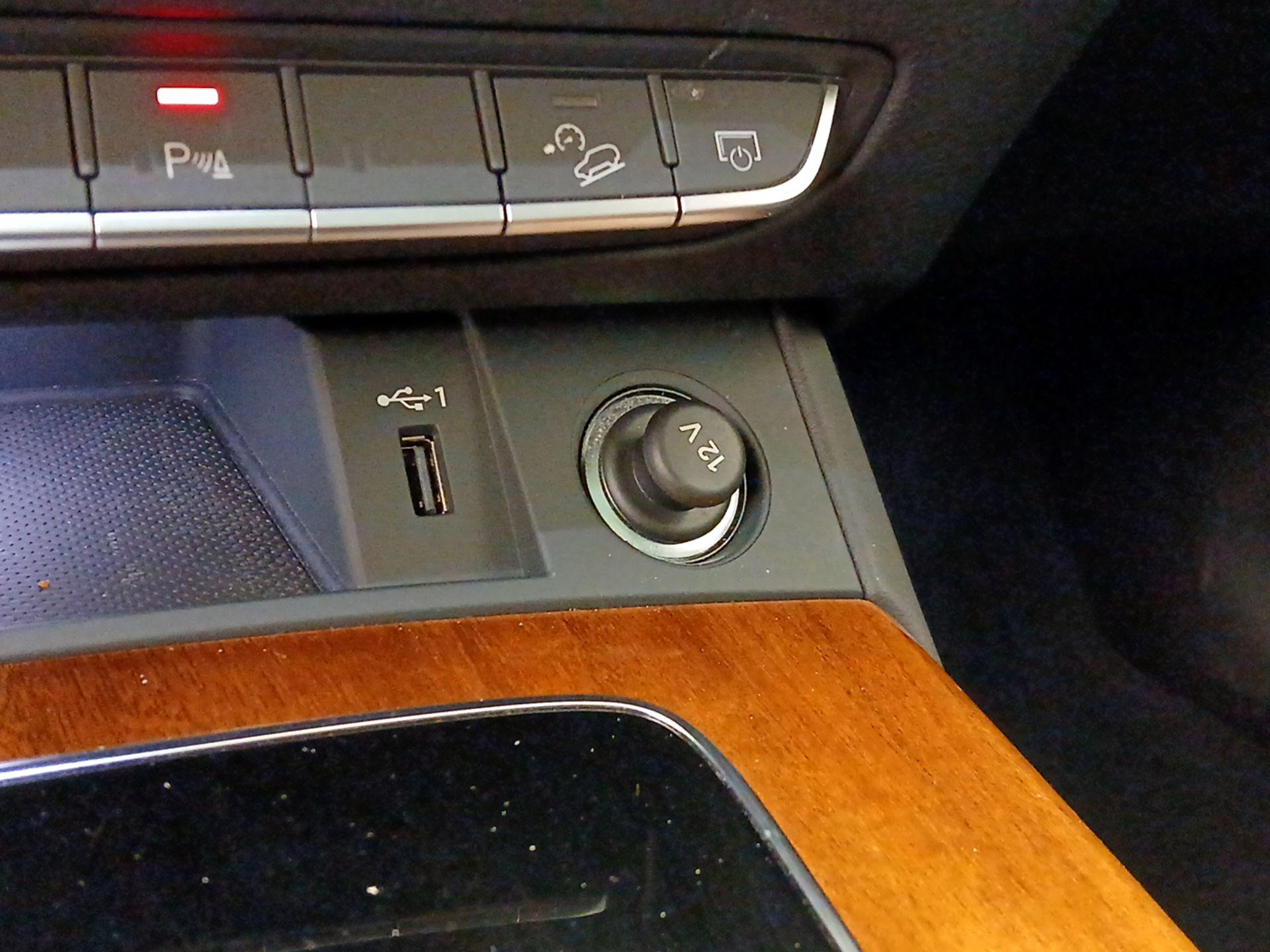 Thumbnail: 2023 Audi Q5 - 18