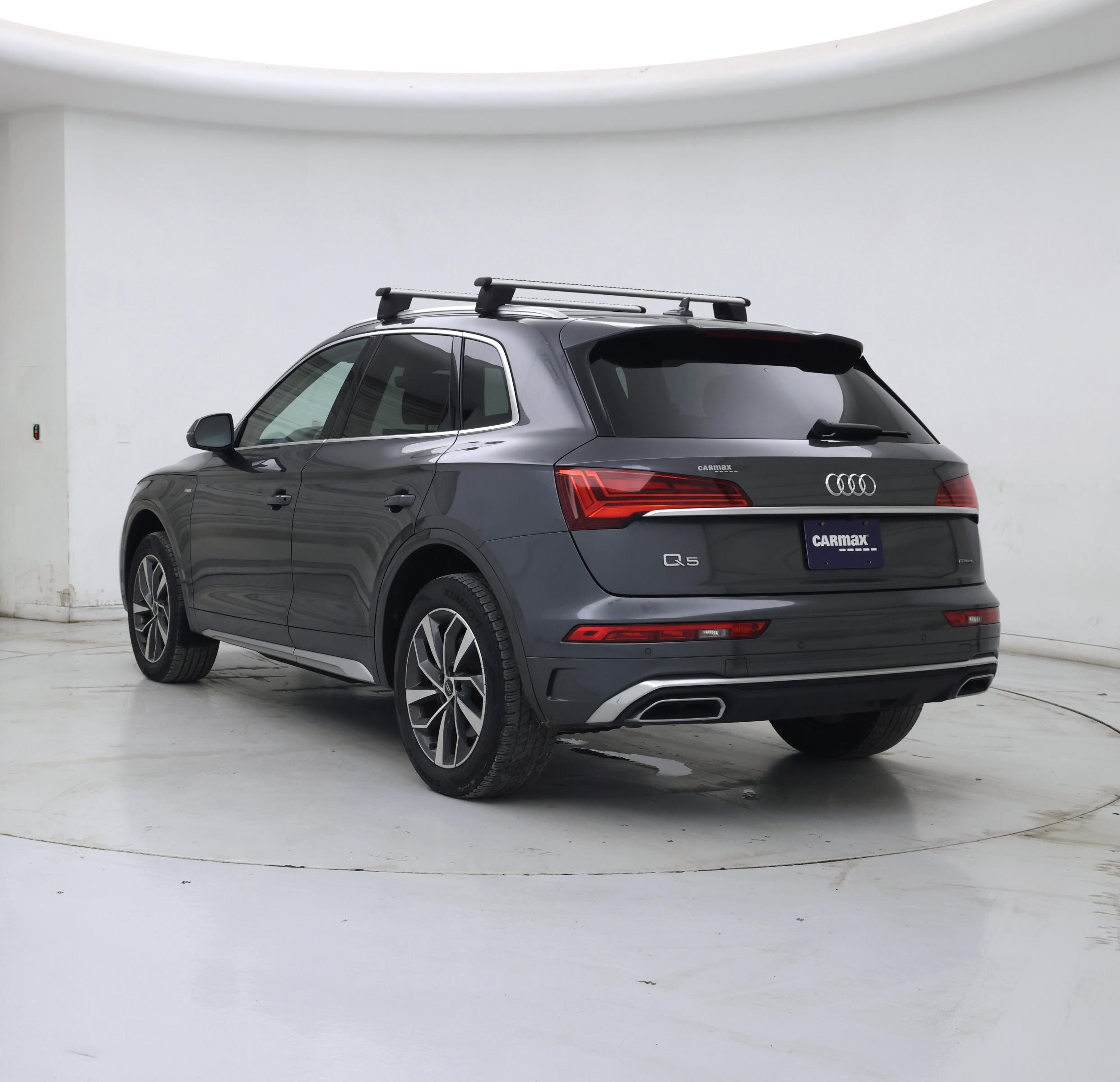 Thumbnail: 2023 Audi Q5 - 2