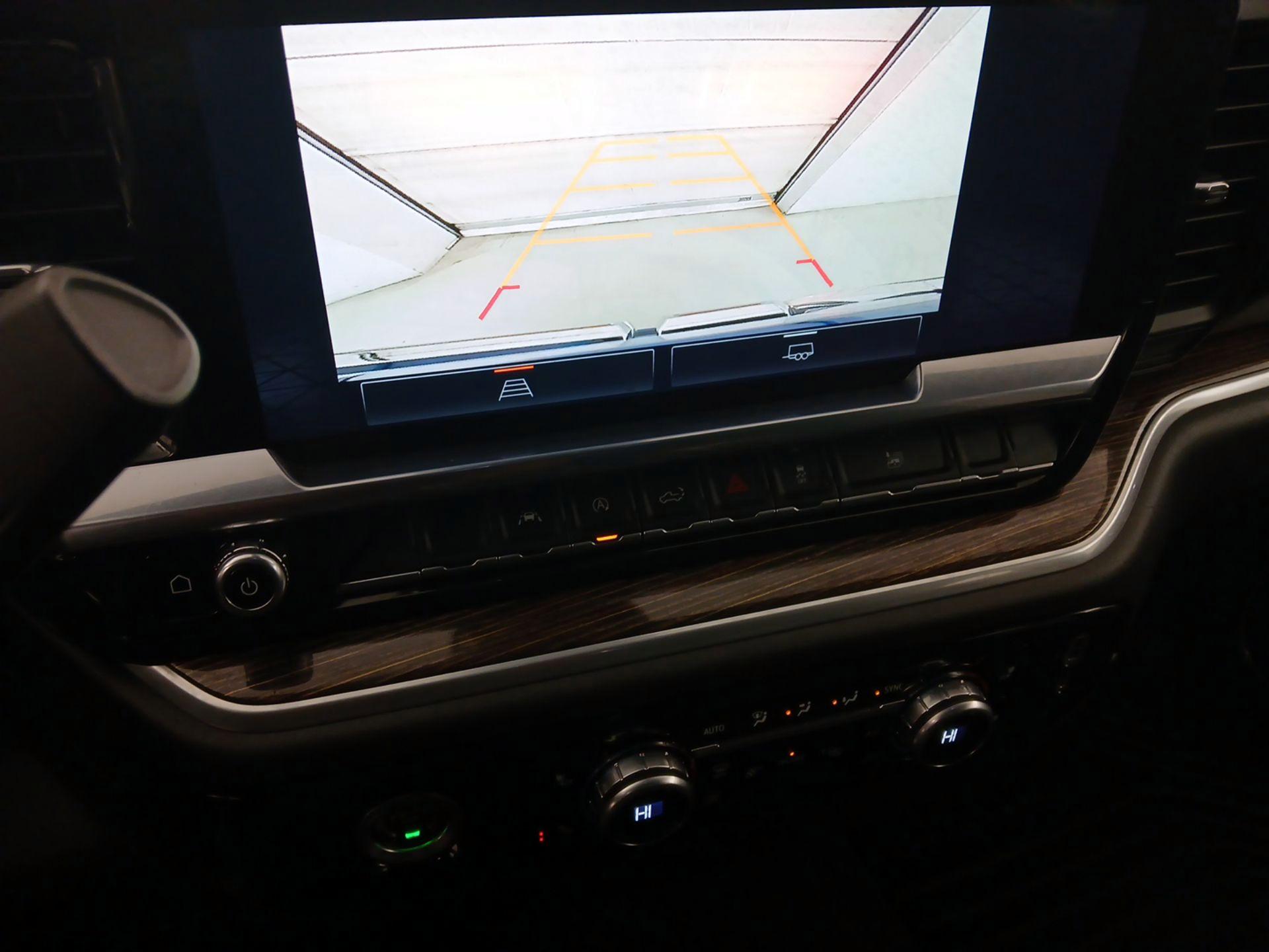 Thumbnail: 2023 GMC Sierra 1500 - 15