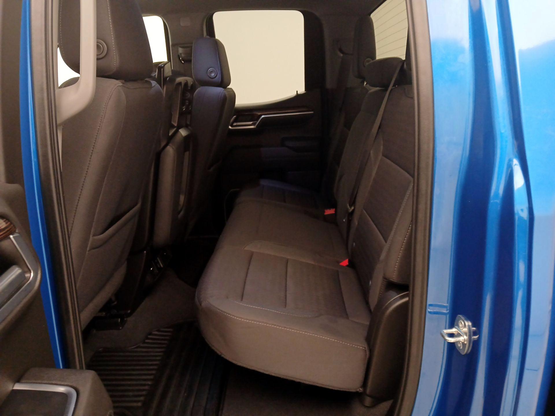 Thumbnail: 2023 GMC Sierra 1500 - 20